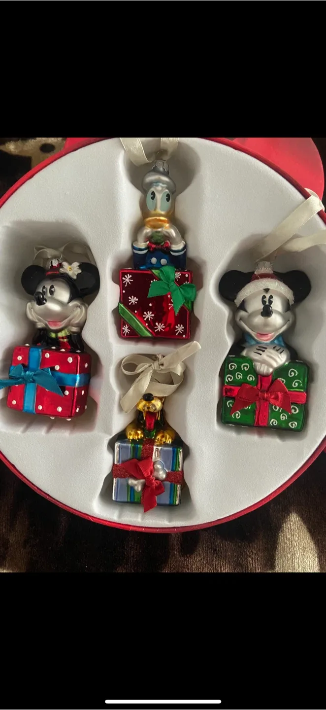 Disney Christmas Ornament Set