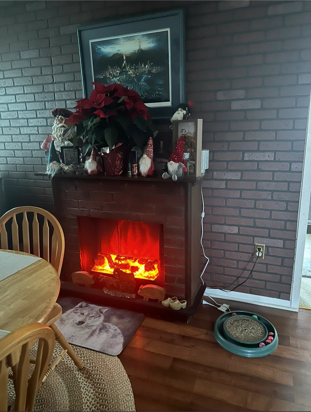 unique fireplace from the 60's or 70's - photo 2