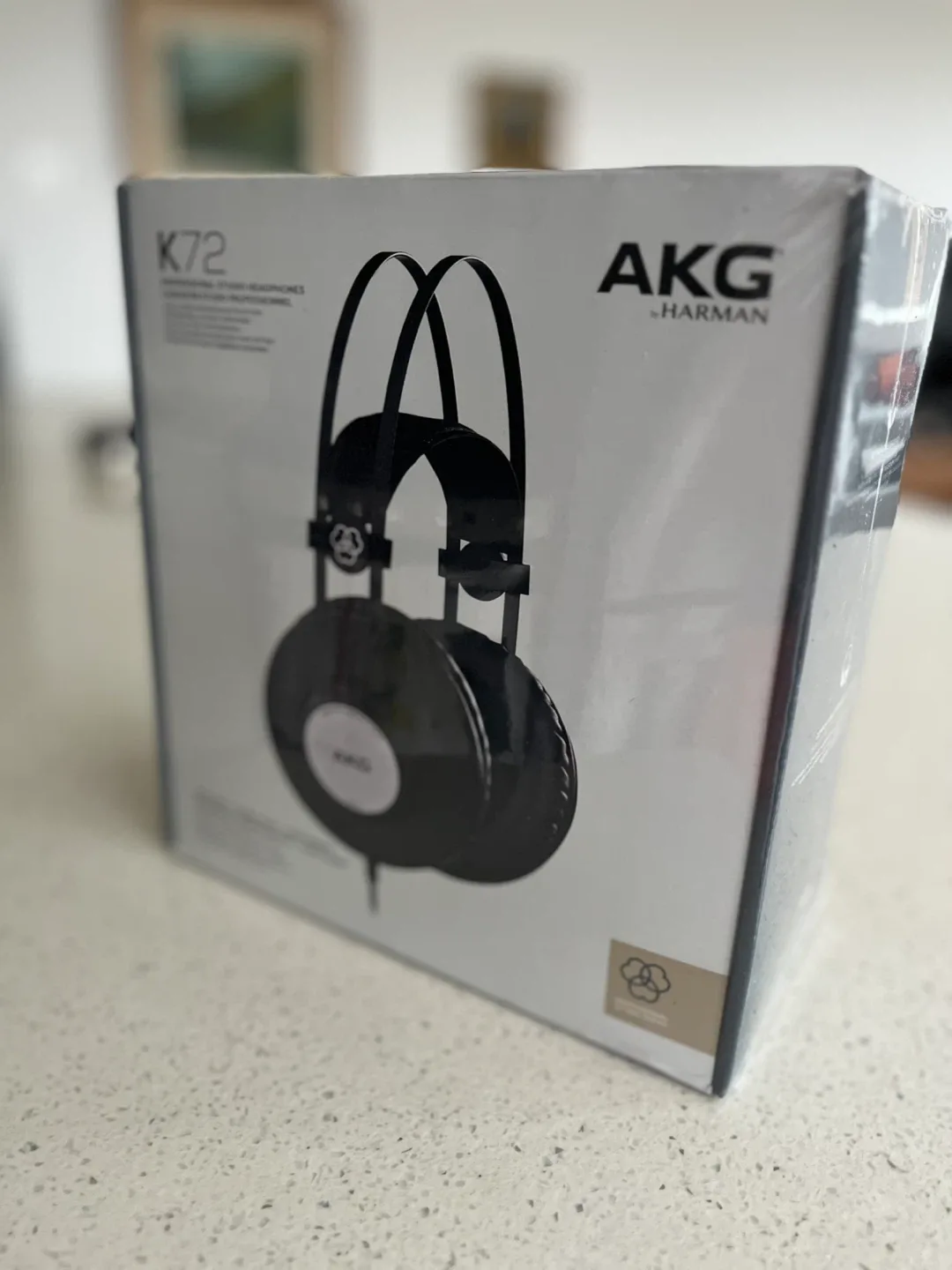 New AKG K72 Over-Ear Studio Headphones image indicator(2)