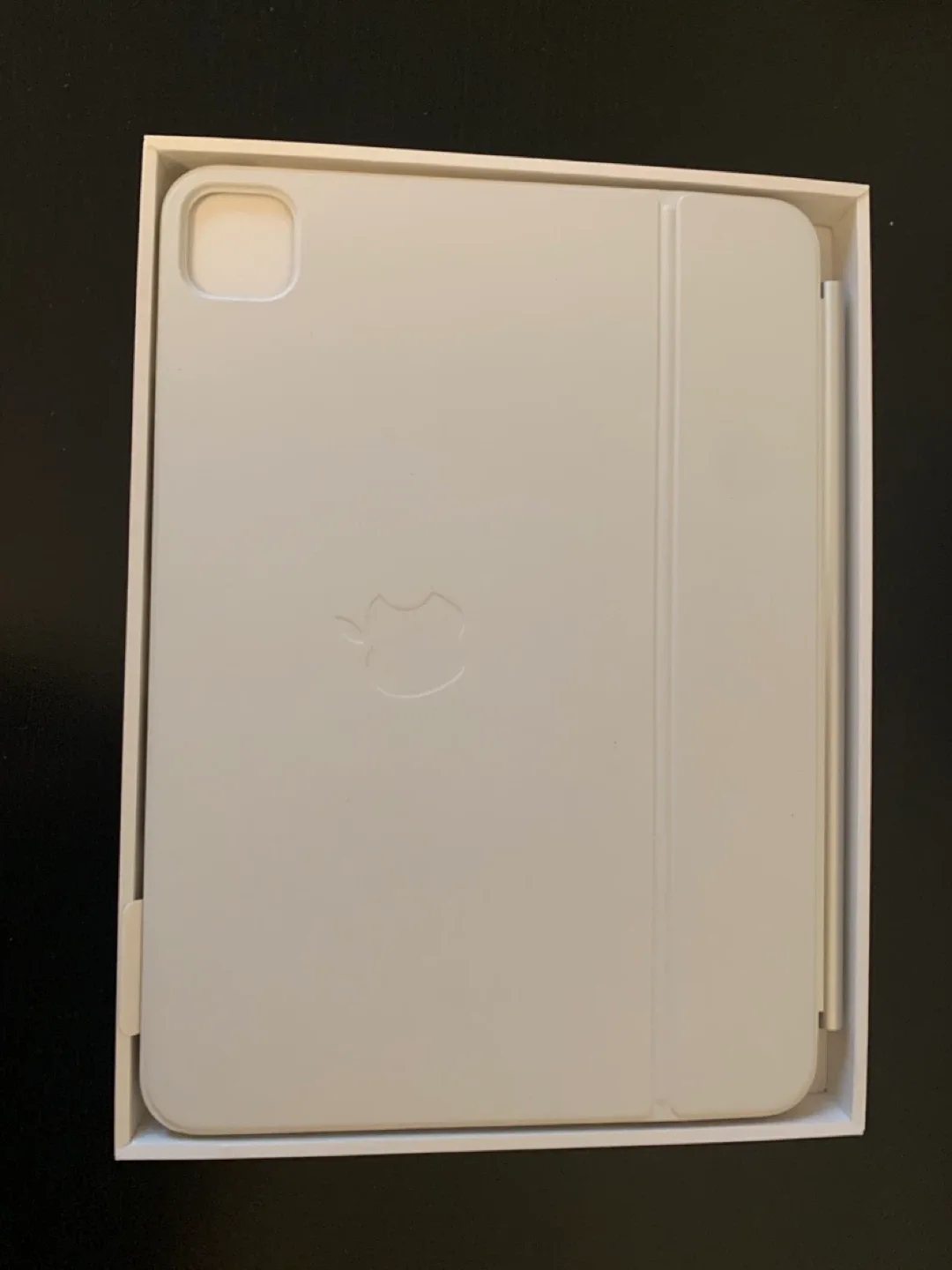 APPLE Magic Keyboard Case image indicator(2)