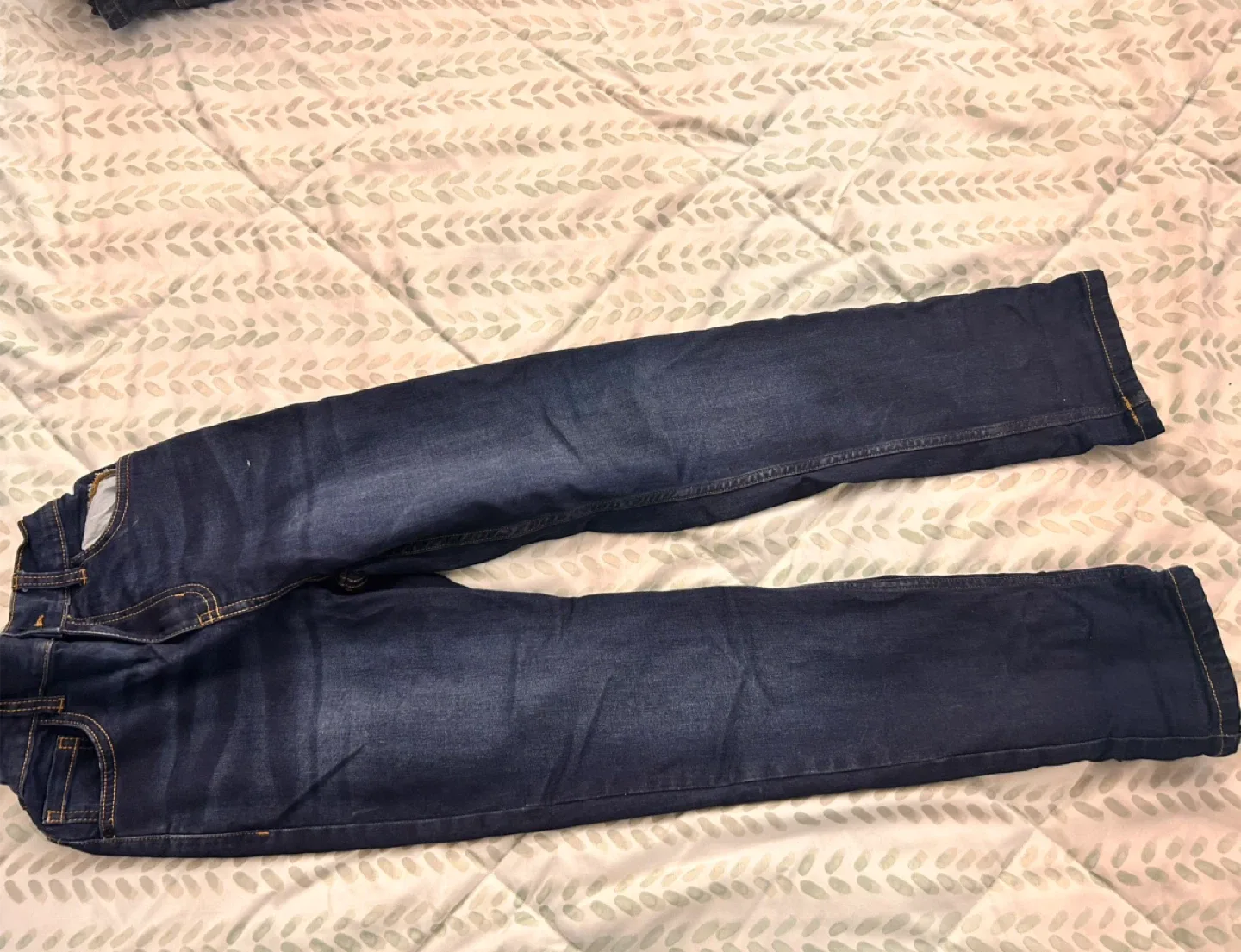 Variety of Pants image indicator(5)