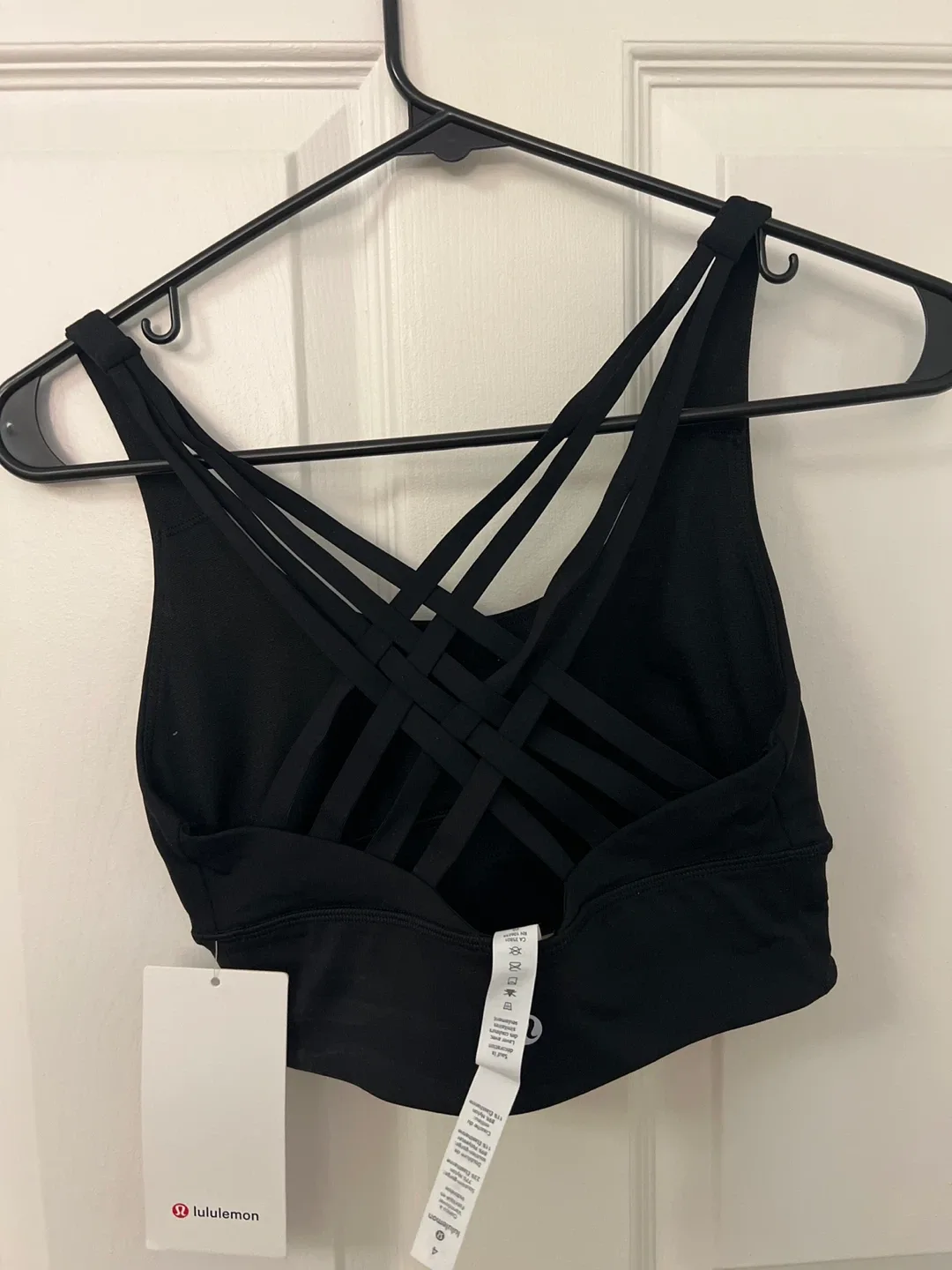 Lululemon Free To Be Moved Bra - Size 4 image indicator(2)