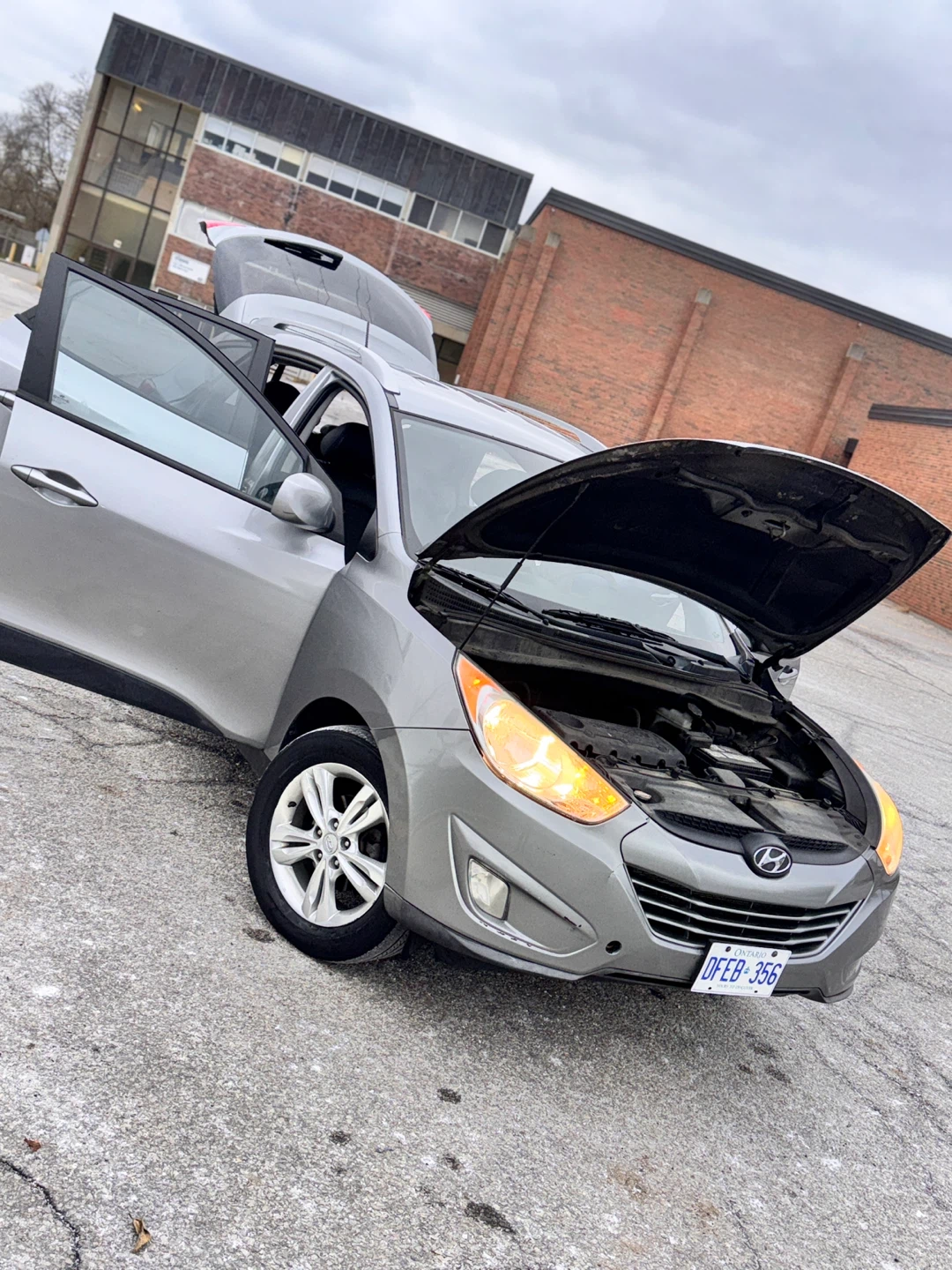 2011 Hyundai Tucson, silver - photo 2