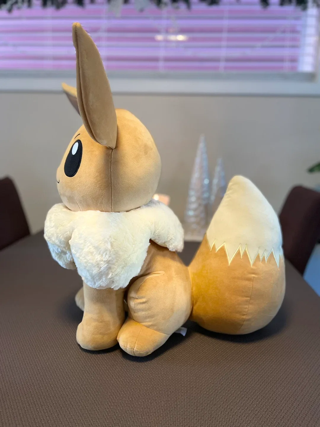 Pokémon Eevee Plush - Clean and Like New Condition! image indicator(3)