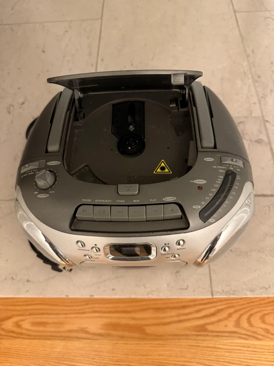 Koss CD/Radio Boombox -Reduced! image indicator(3)