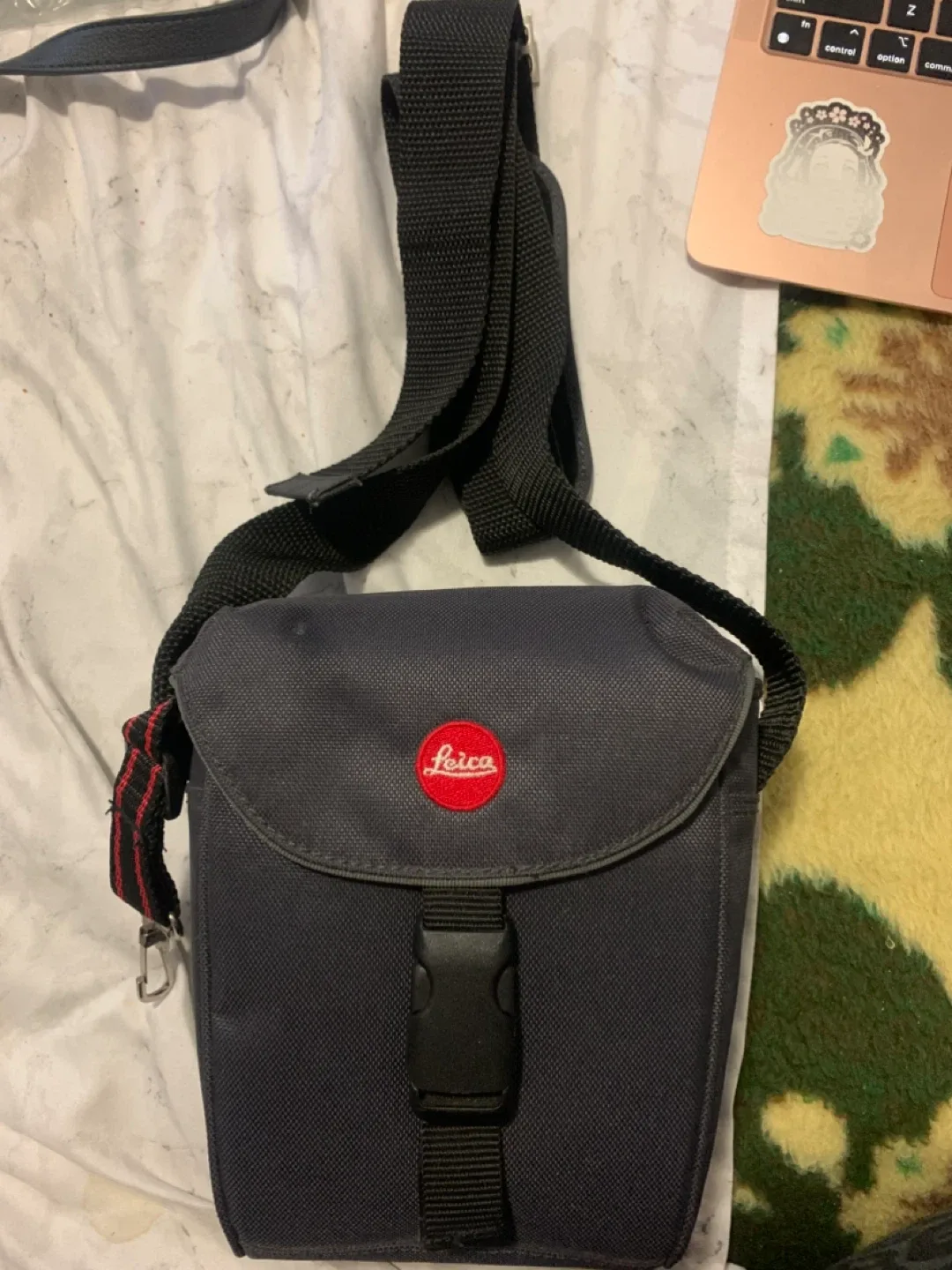 LEICA - V-LUX 1 Digital Camera image indicator(10)