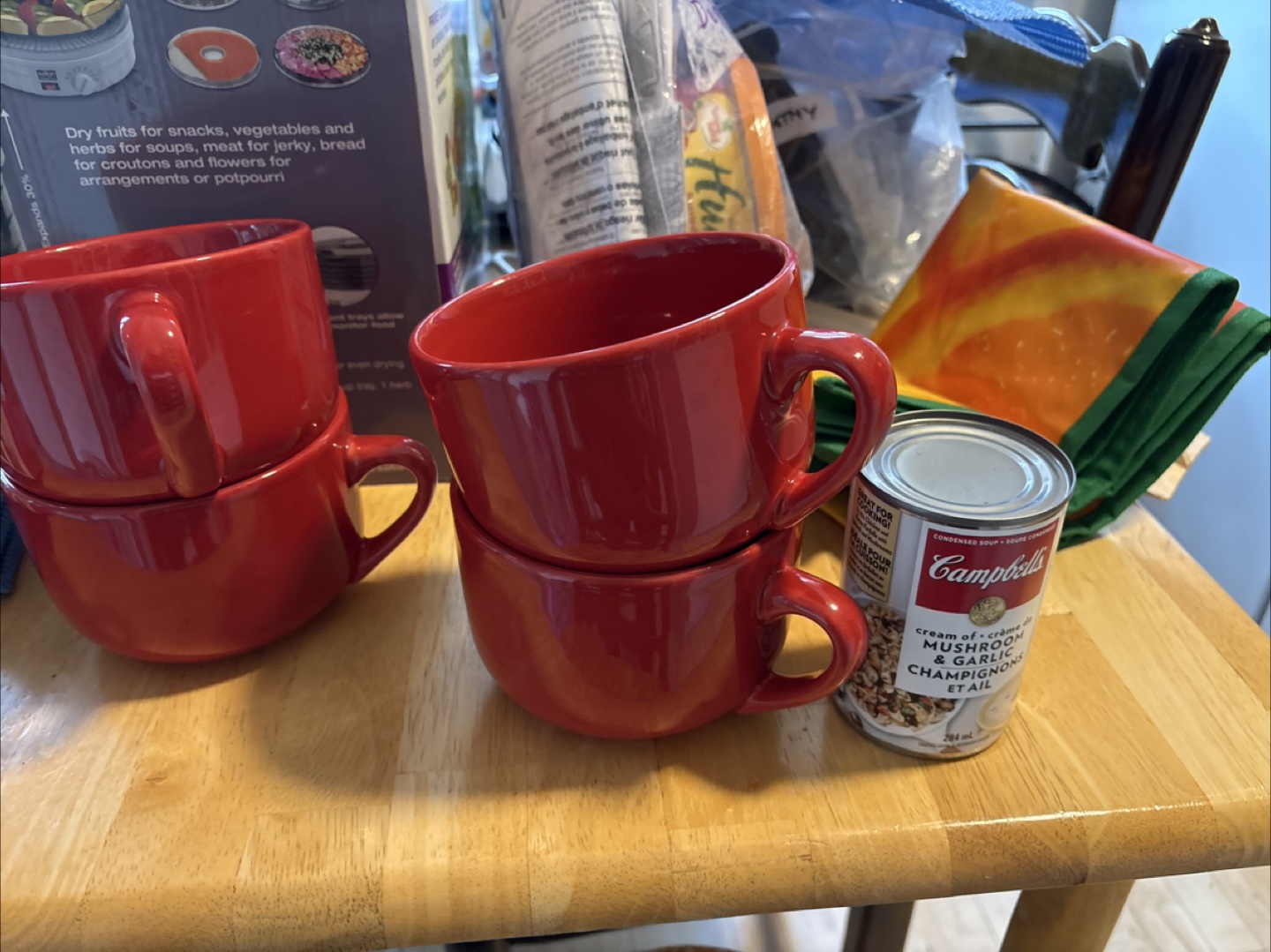 4 soup bowls w/handles