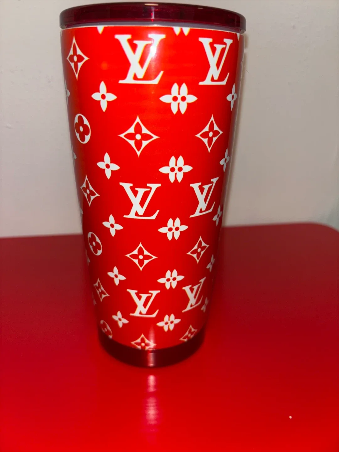 Louis Vuitton Supreme Red Stainless Steel Tumbler image indicator(3)