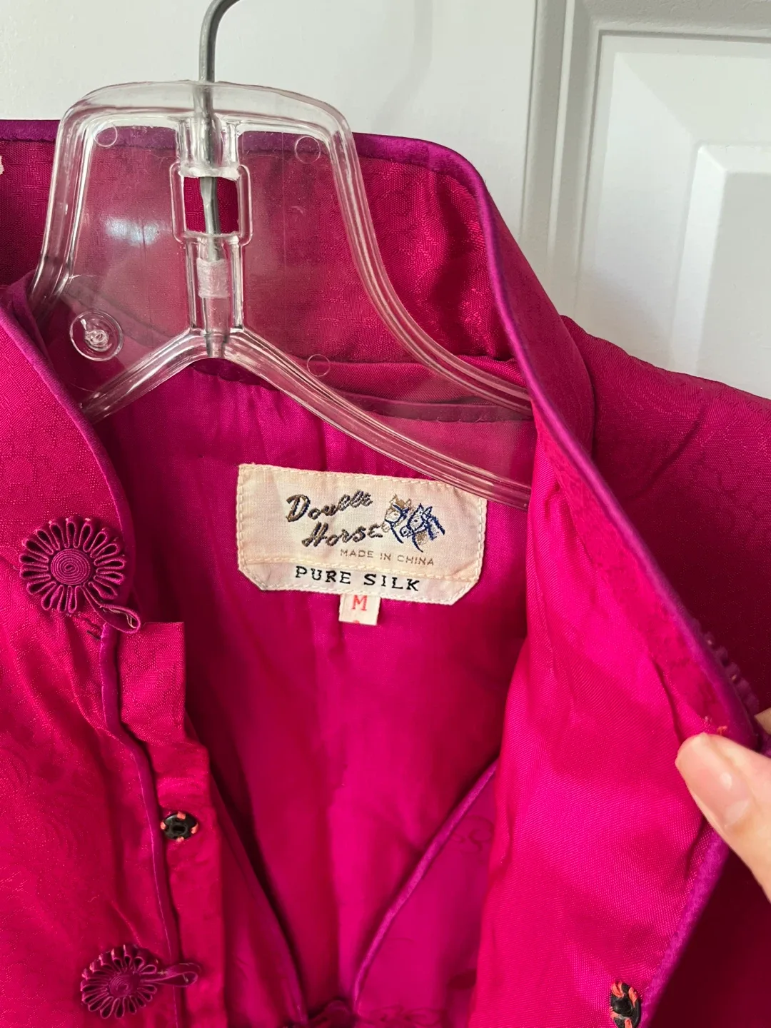 Double Horse Silk Jacket - Size M image indicator(3)