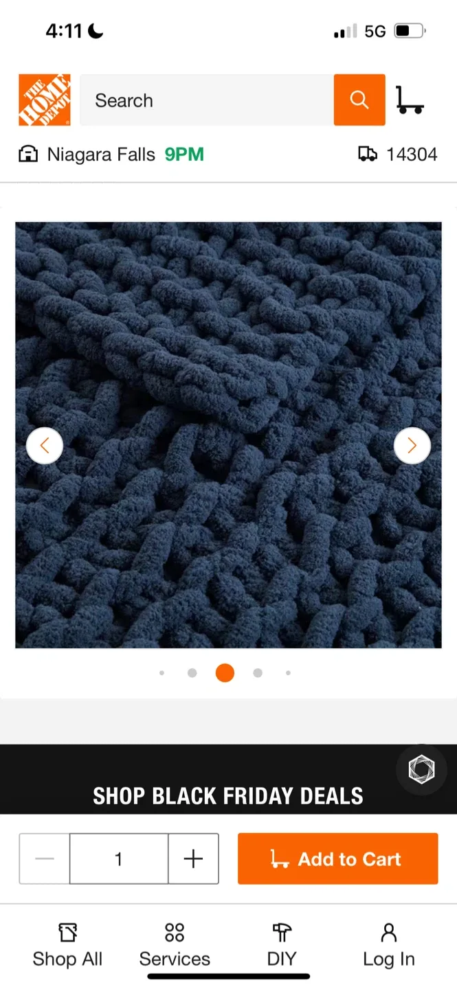 New Navy Chunky Knit Throw Blanket image indicator(4)
