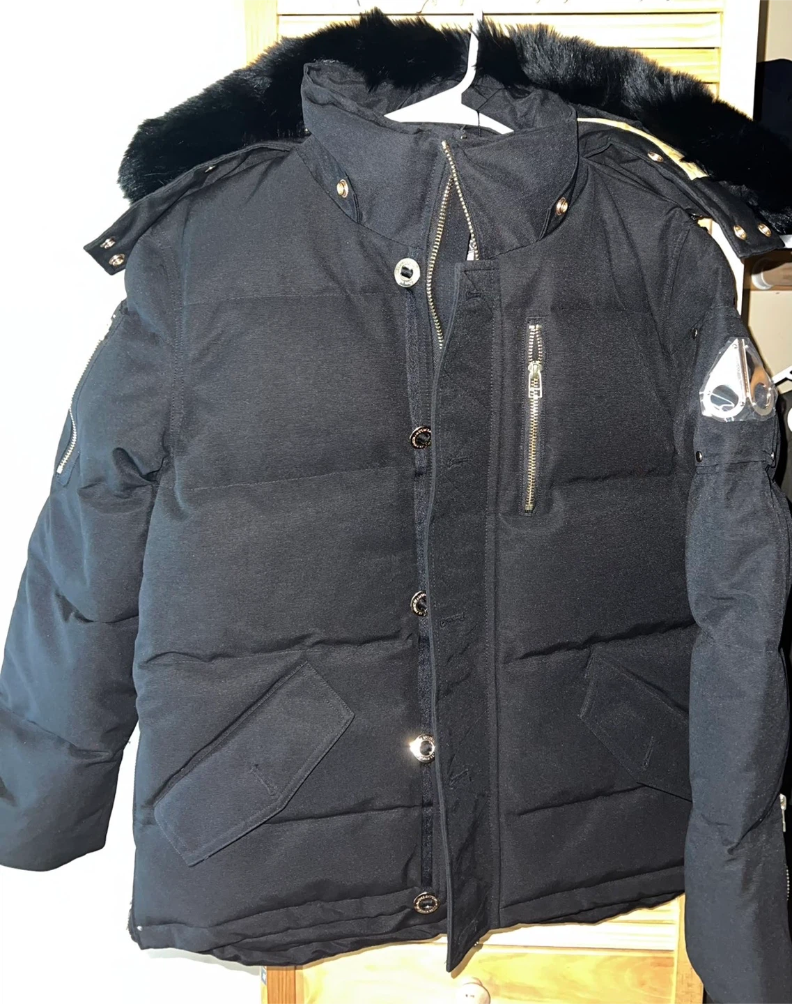 Moose Knuckles Black Down Puffer Jacket - photo 2