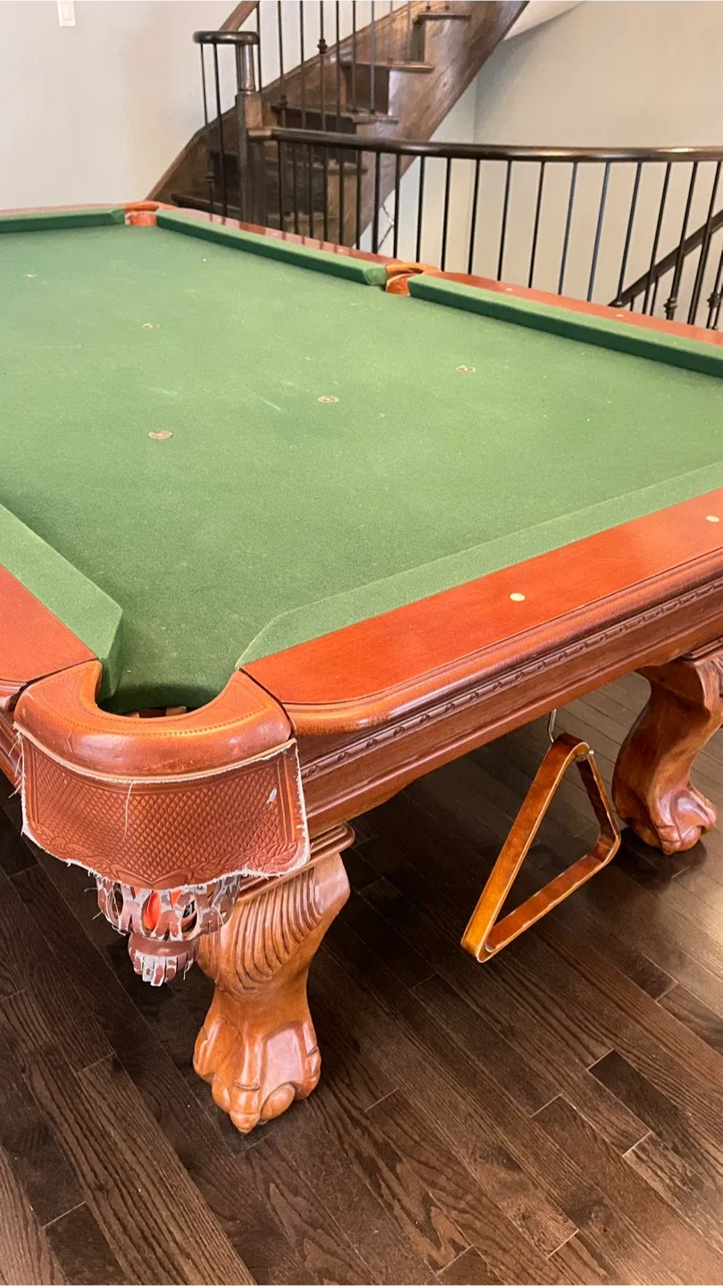 Used Pool Table with Accessories image indicator(2)