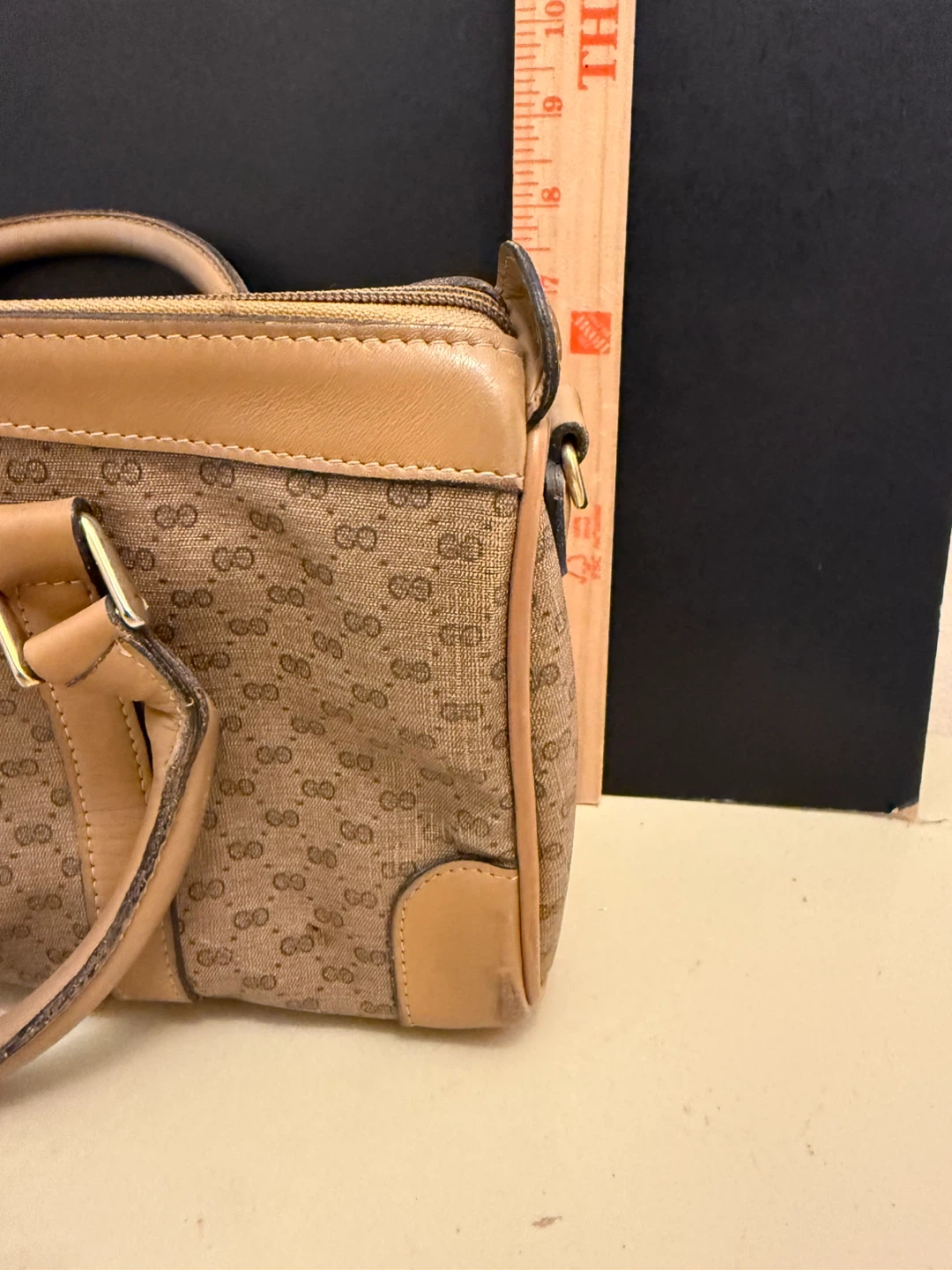Genuine Gucci handbag - photo 3