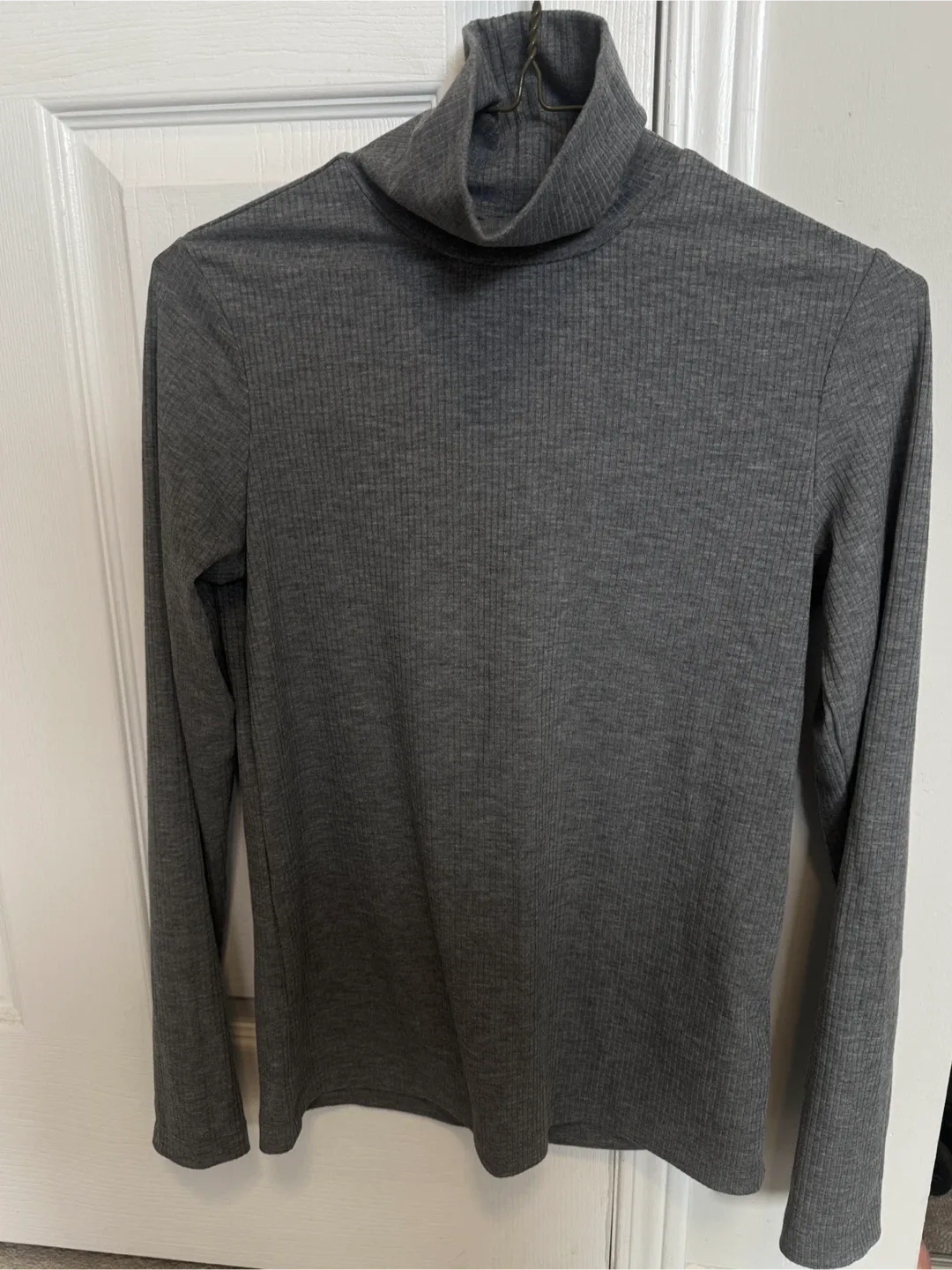 H&M turtleneck