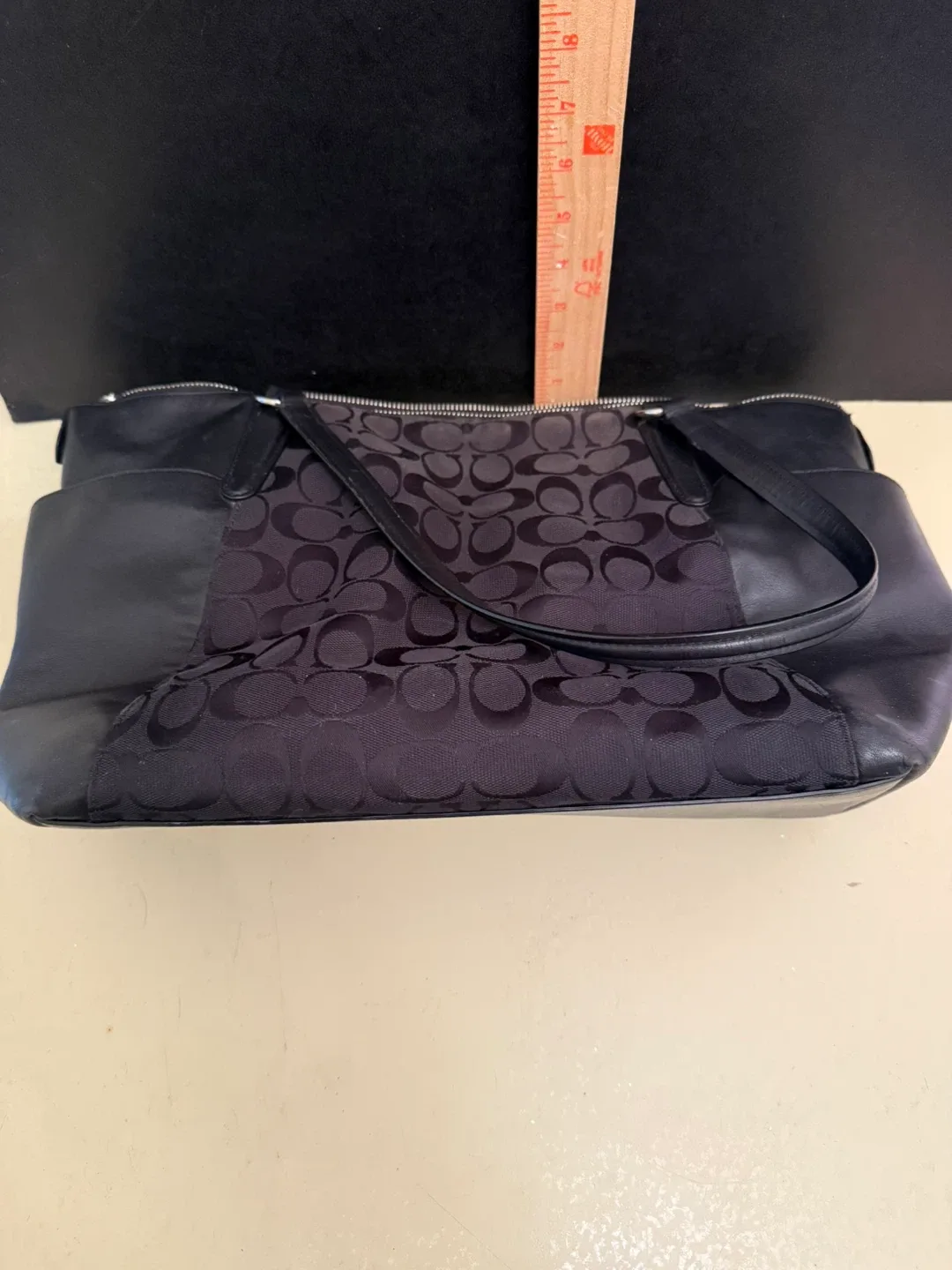 Genuine Coach handbag image indicator(7)