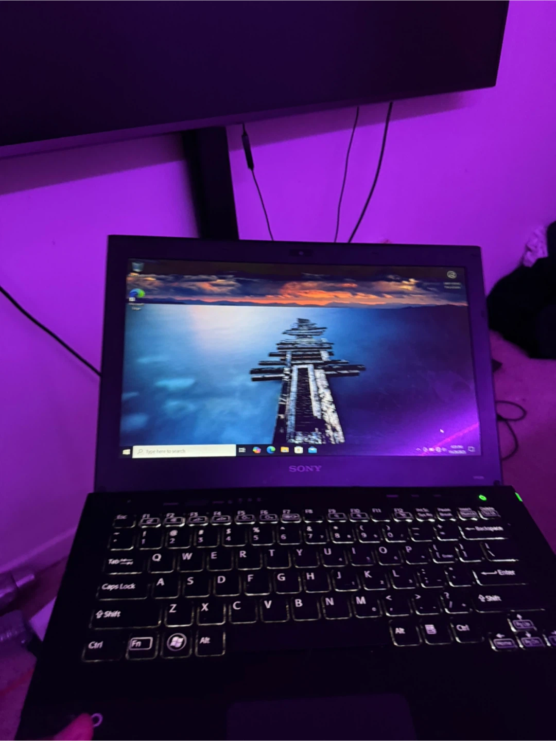 Sony VAIO Laptop - Intel Core i5, 8GB RAM - photo 2