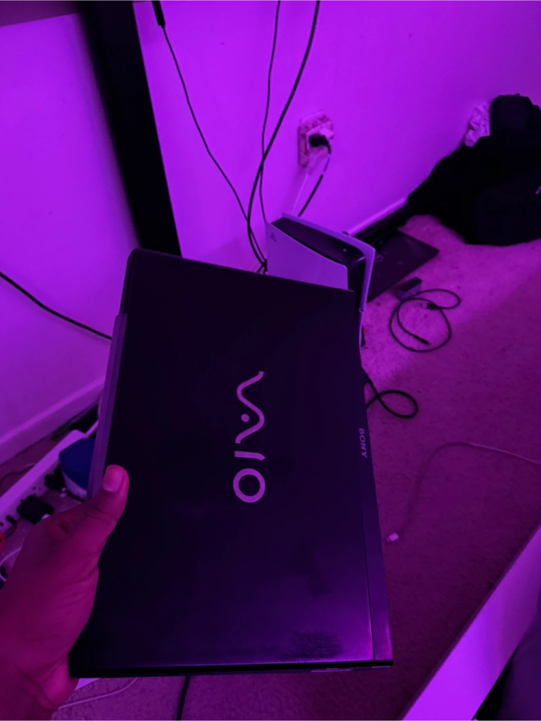 Sony VAIO Laptop - Intel Core i5, 8GB RAM - photo 3