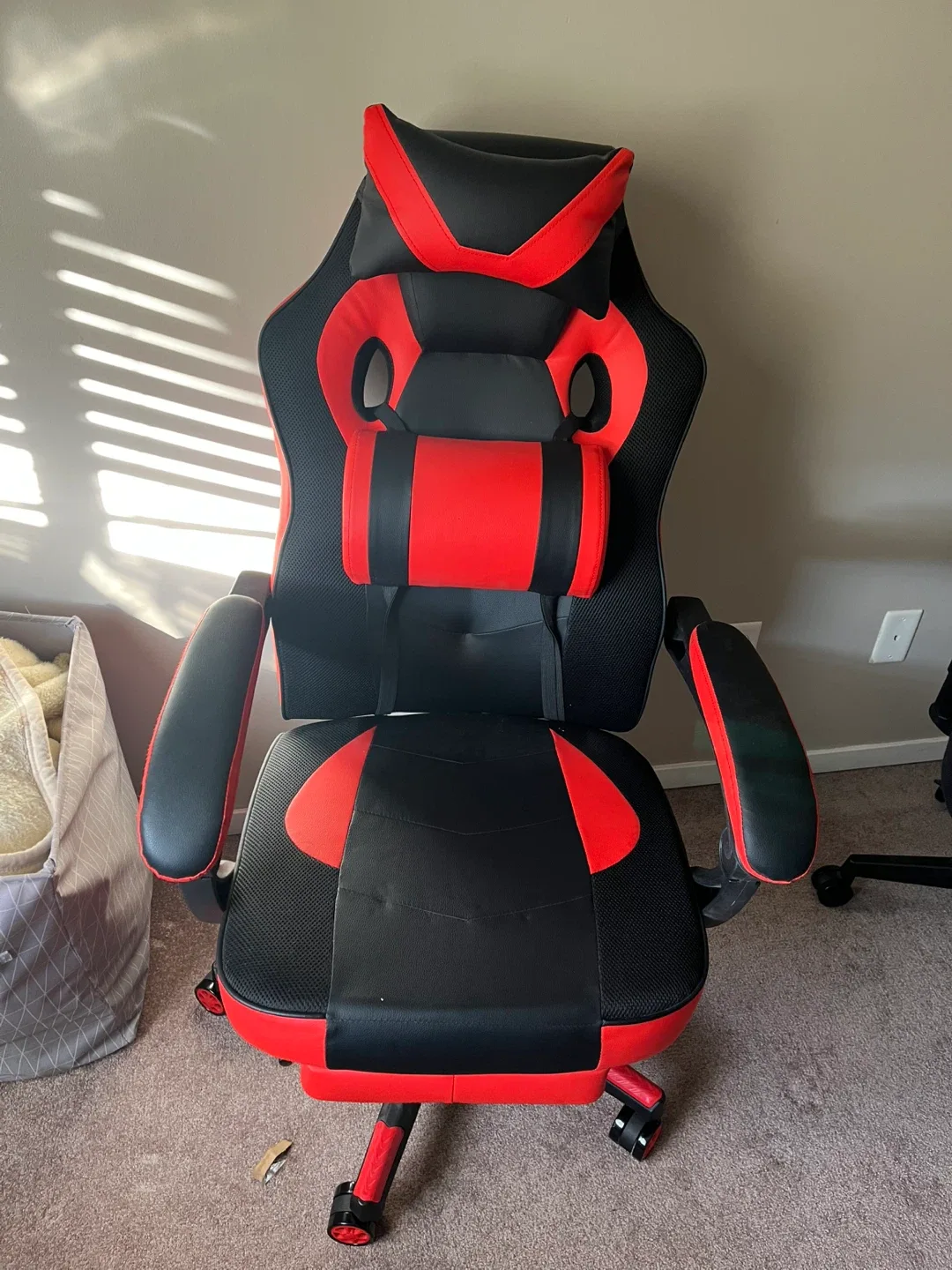 Verrati Gaming Chair (Red and Black Gaming Chair)