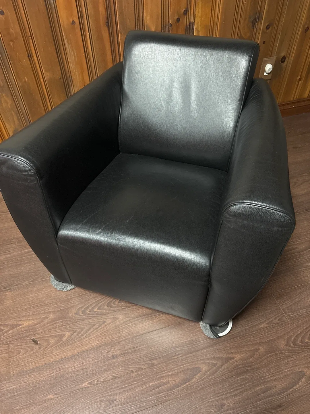 Black Leather Armchair