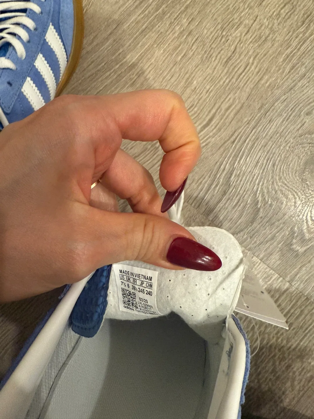 Adidas samba rate sky blue/White Size 7.5 image indicator(3)