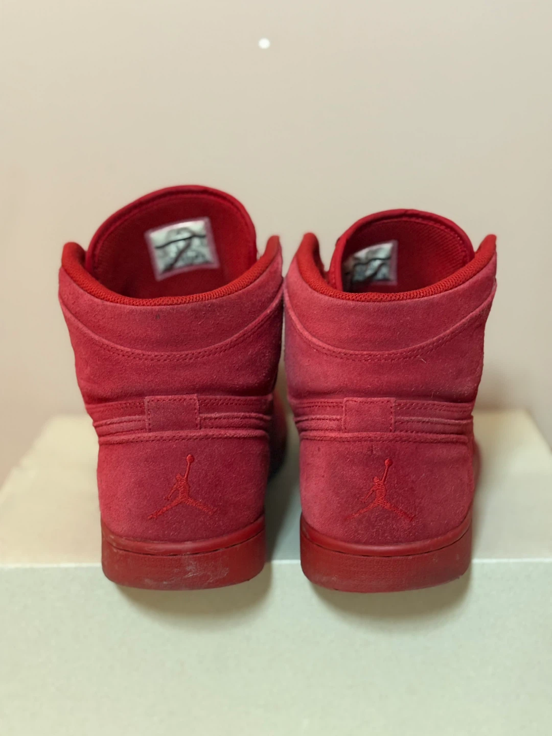 Nike Air Jordan 1 Mid Red Suede, US 11 - photo 3