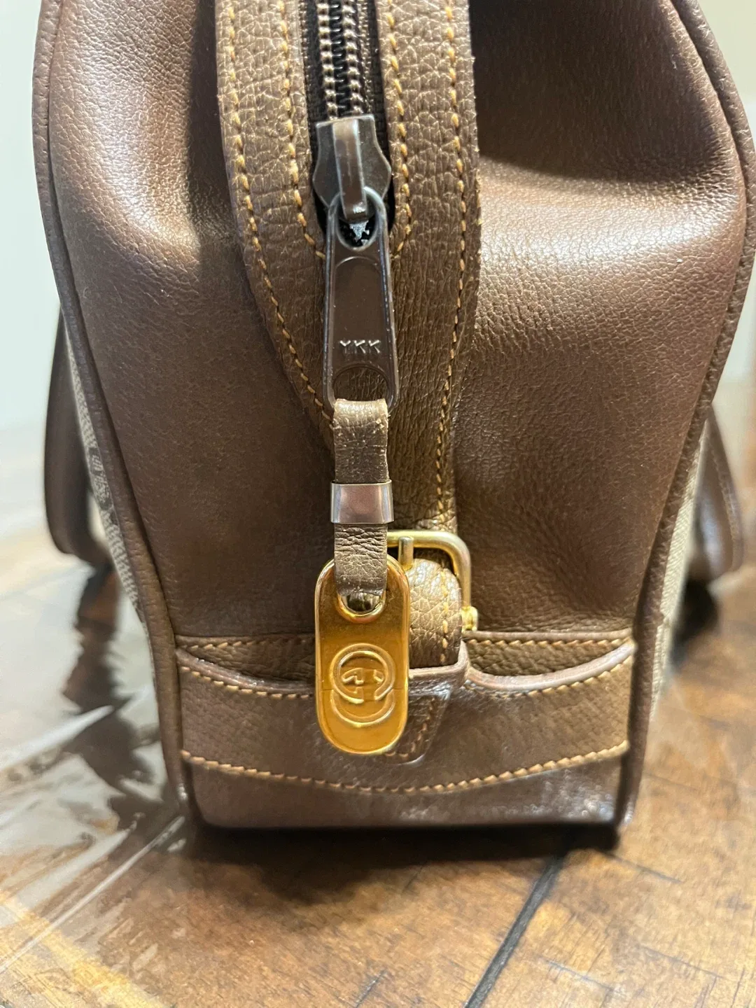 Gucci GG Canvas Handbag image indicator(5)