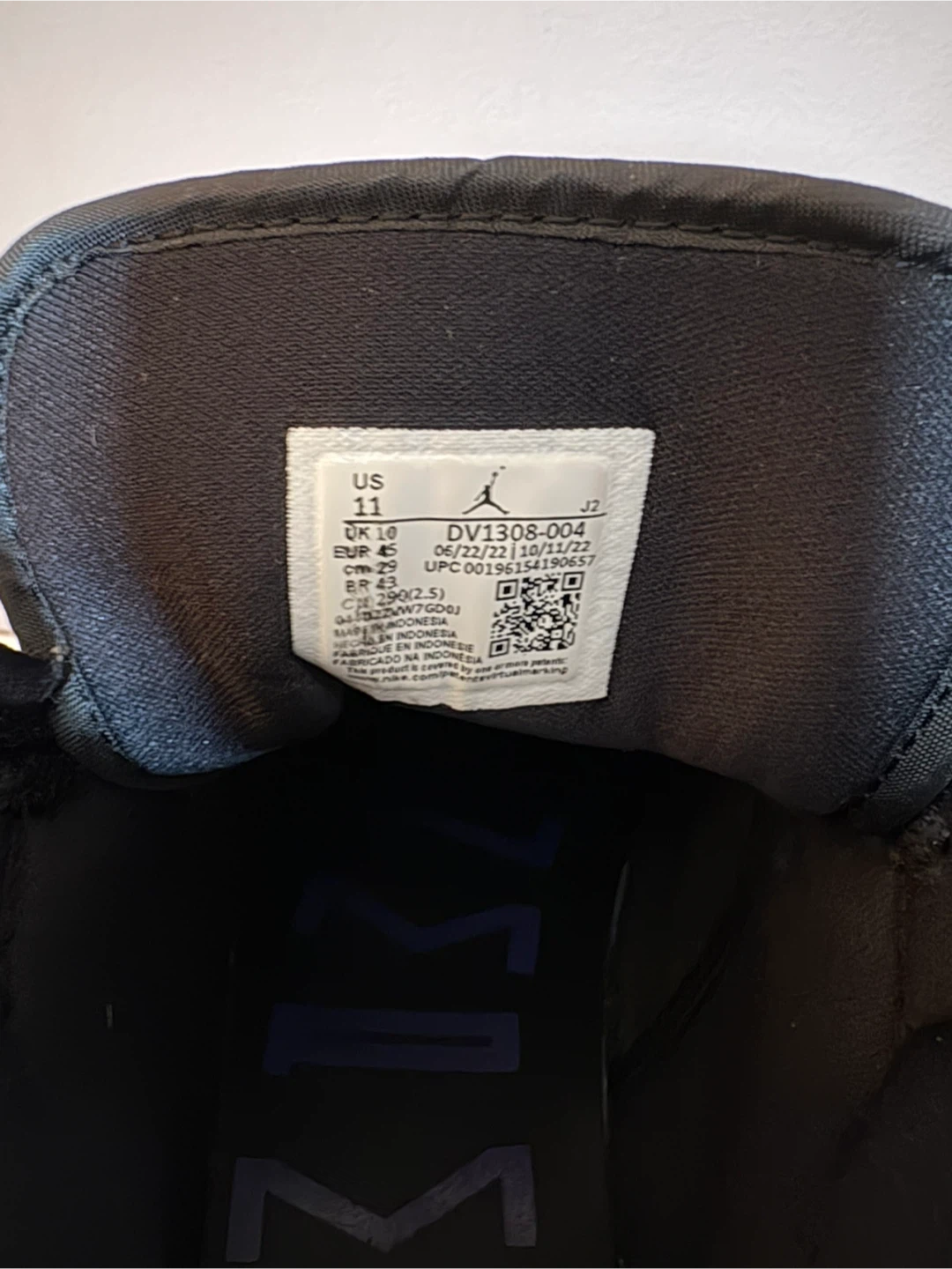 Jordan Air 1 Mid Black Space Jam Size 11 - photo 2
