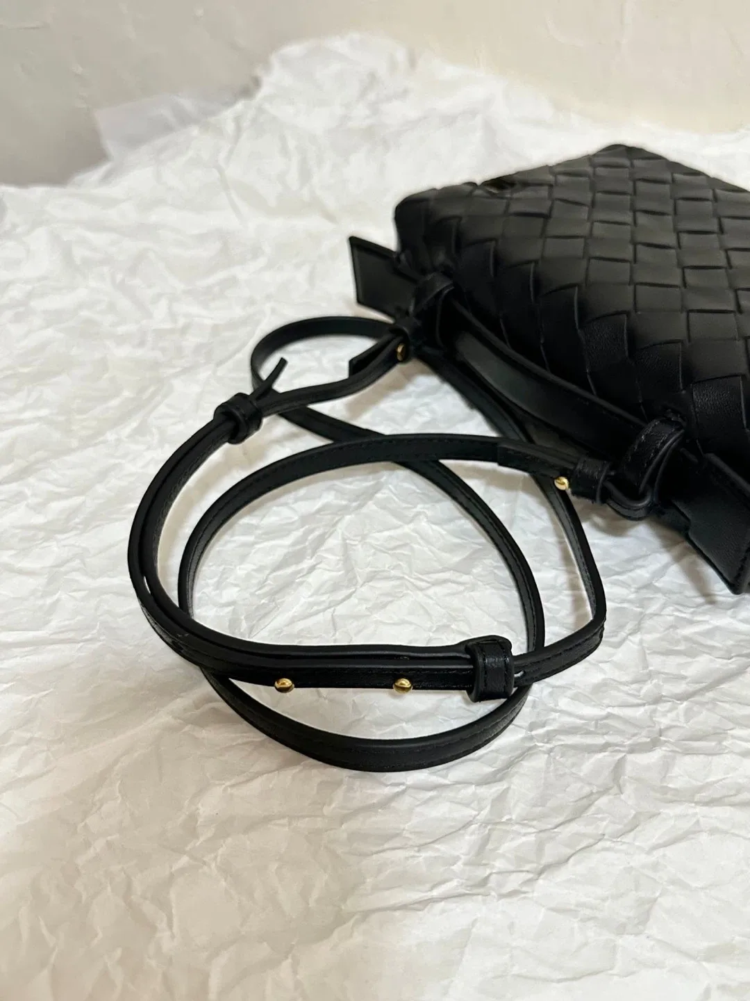 Woven Leather Crossbody Bag image indicator(5)