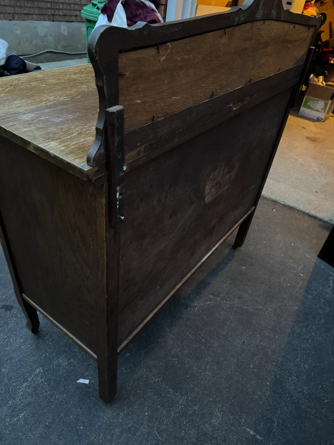 Antique Wooden Vanity with Mirror image indicator(3)