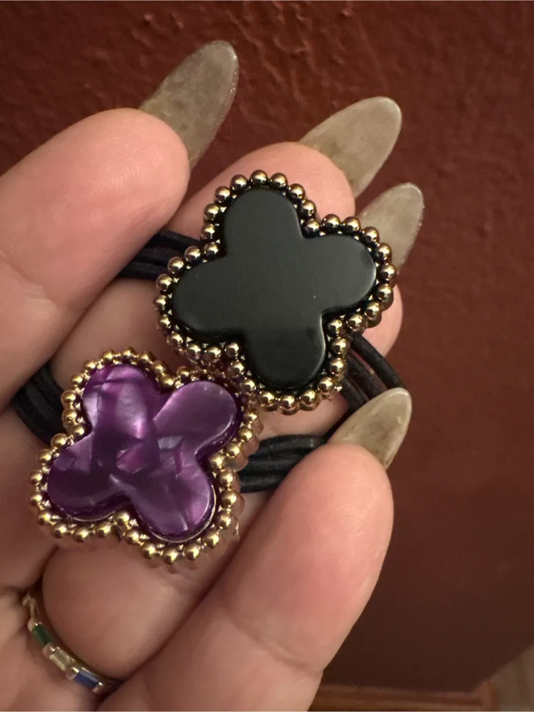 New Set of 2 Clover Hair ties image indicator(4)