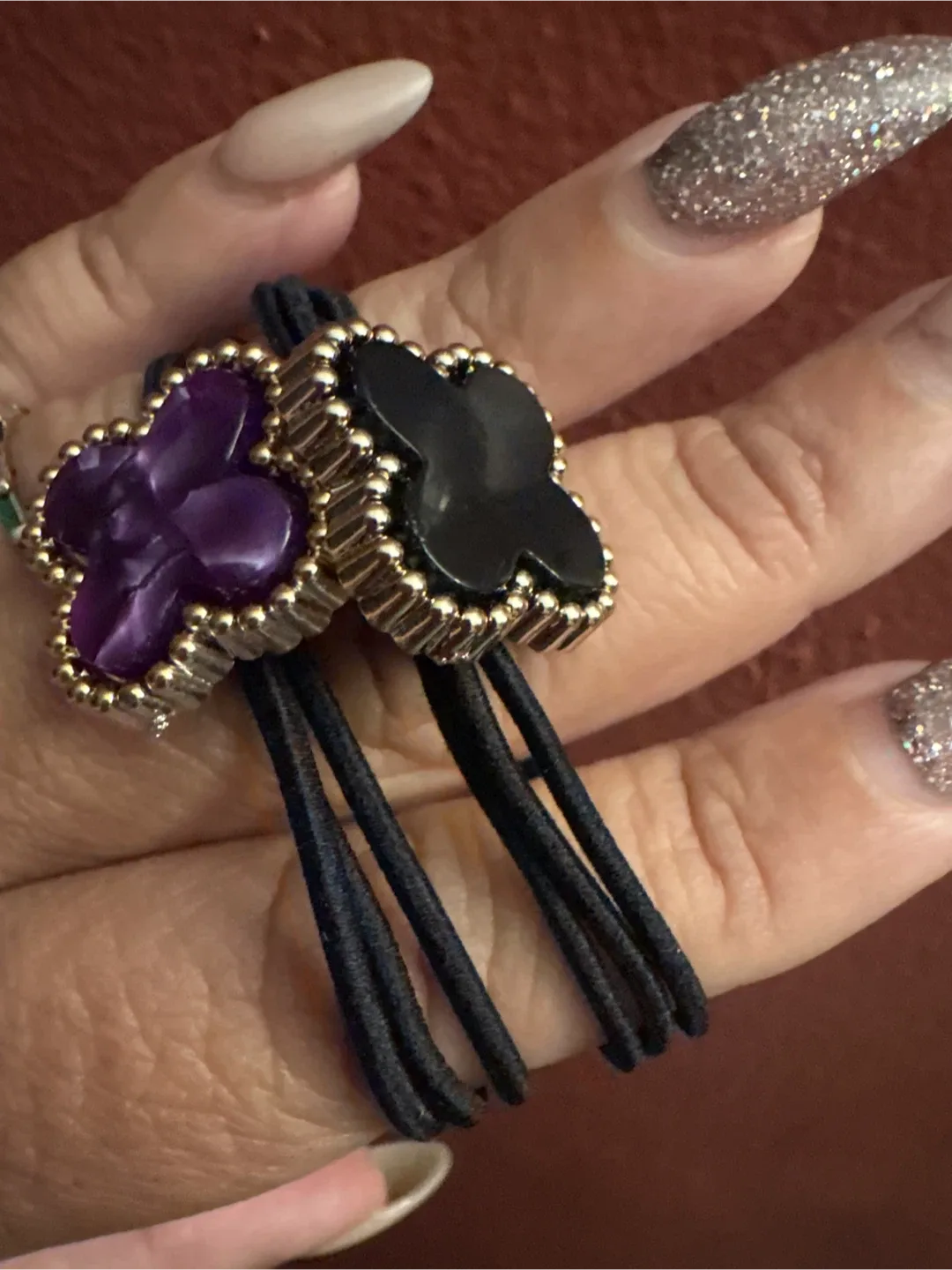 New Set of 2 Clover Hair ties image indicator(6)