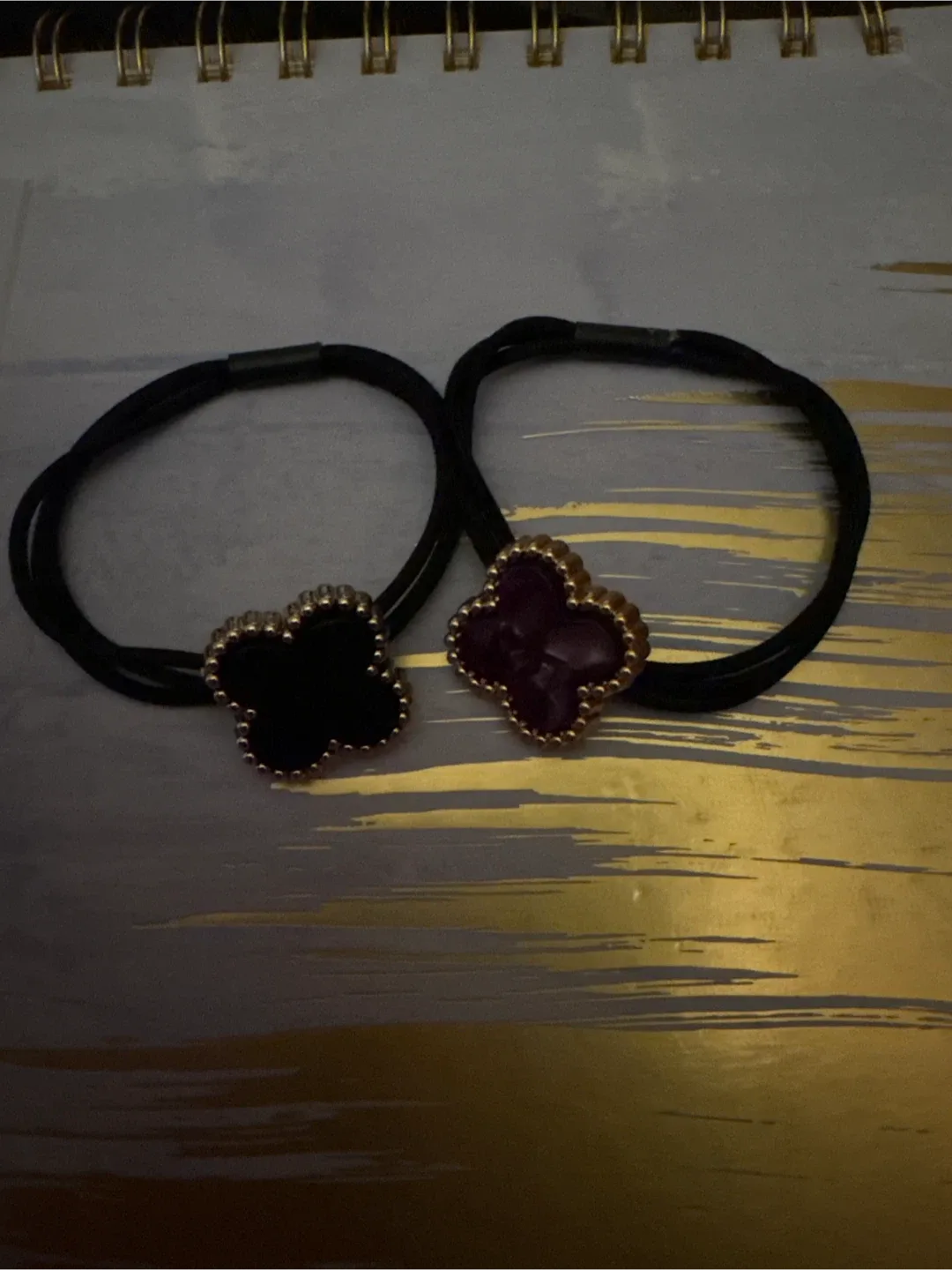 New Set of 2 Clover Hair ties image indicator(7)