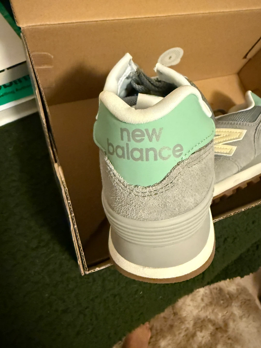 New Balance WL574RB Grey Sneakers - US 9 - photo 2