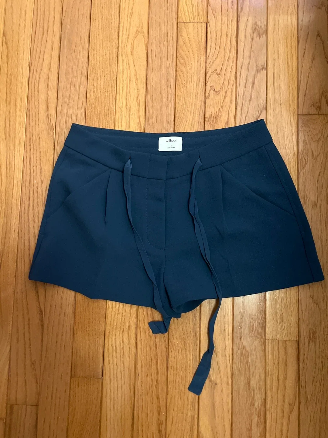 Wilfred Free Tie-Front Shorts - Navy Blue