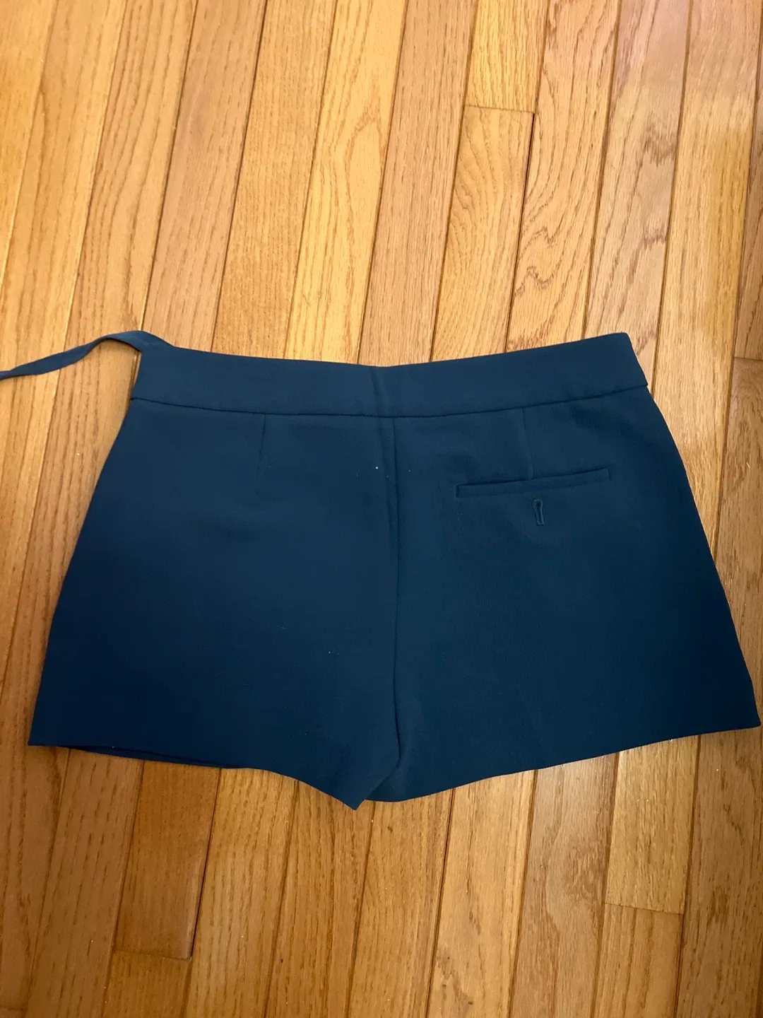 Wilfred Free Tie-Front Shorts - Navy Blue image indicator(2)