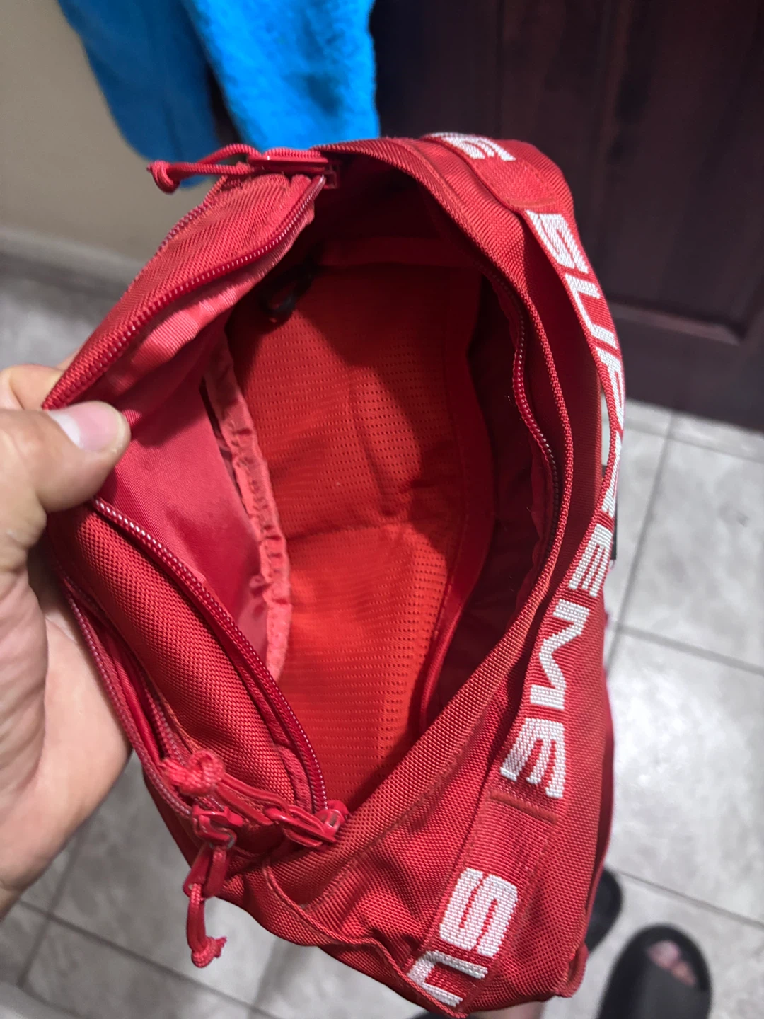 Supreme Red Shoulder Bag - photo 3