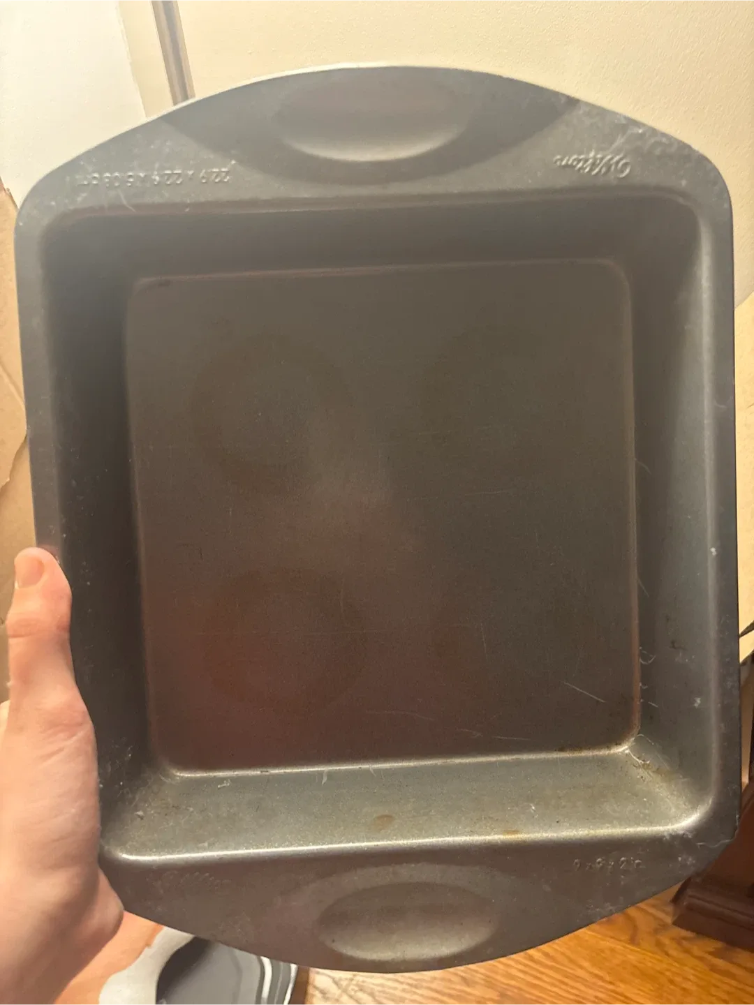 Wilton Baking Pan - 9x9 inch image indicator(2)