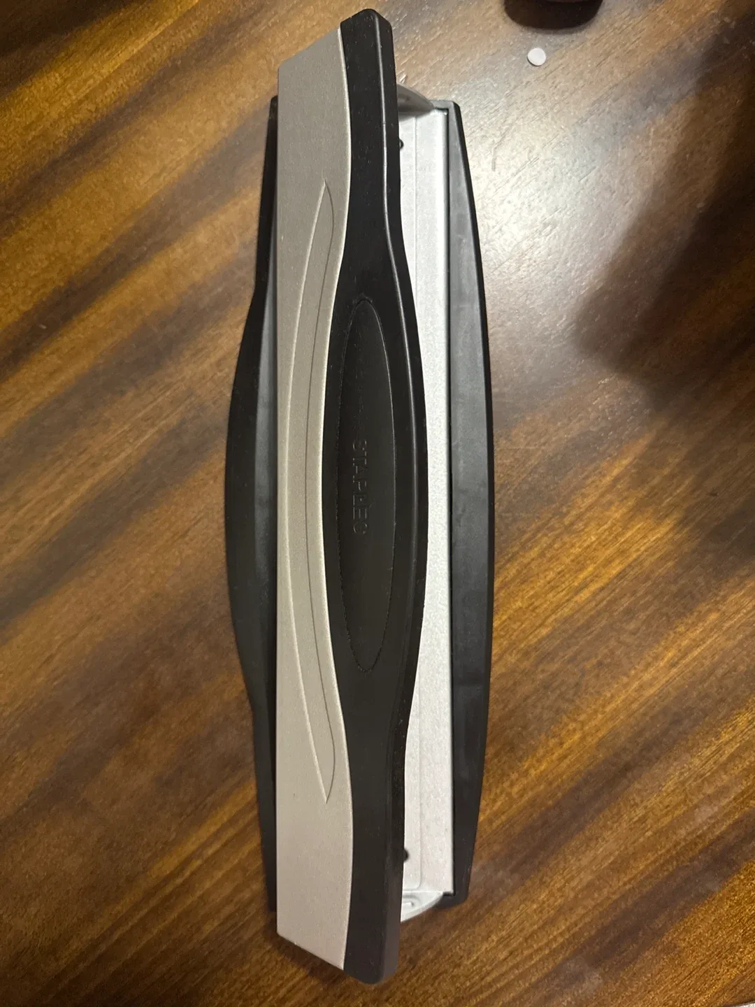 Staples 3 Hole (paper hole puncher)