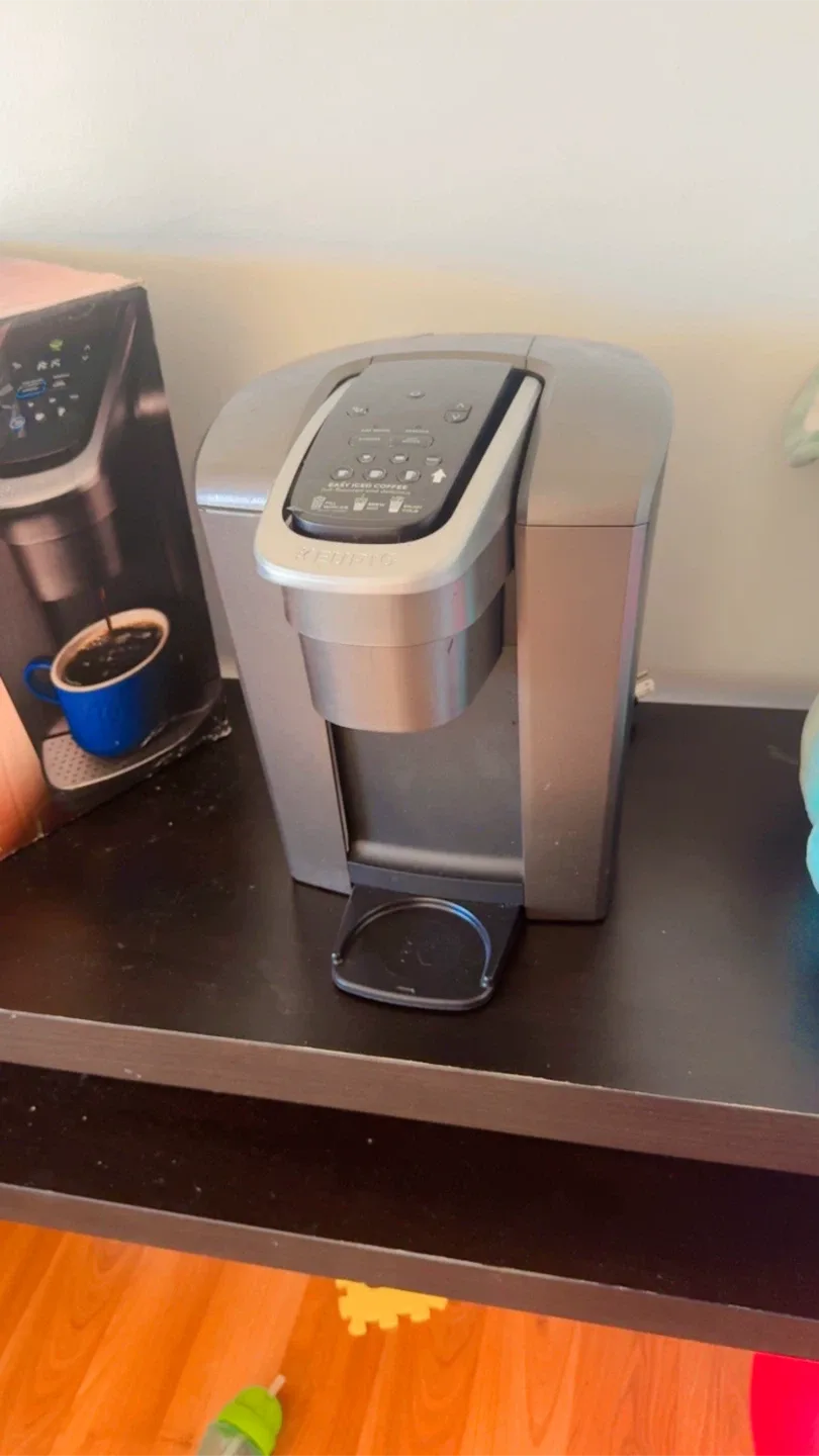 Keurig K-Elite Single Serve Coffee Maker image indicator(2)