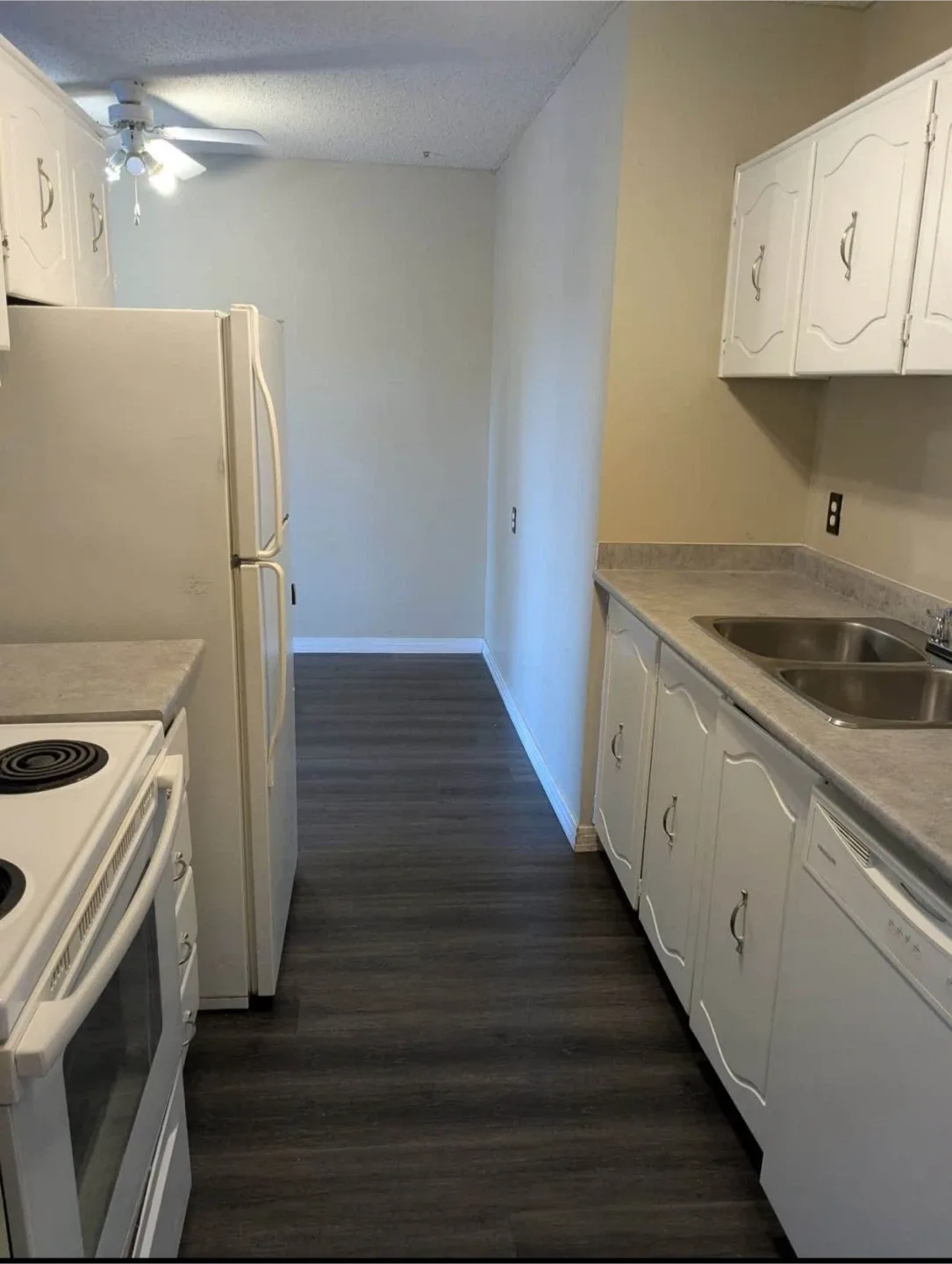 Private Room for rent image indicator(4)