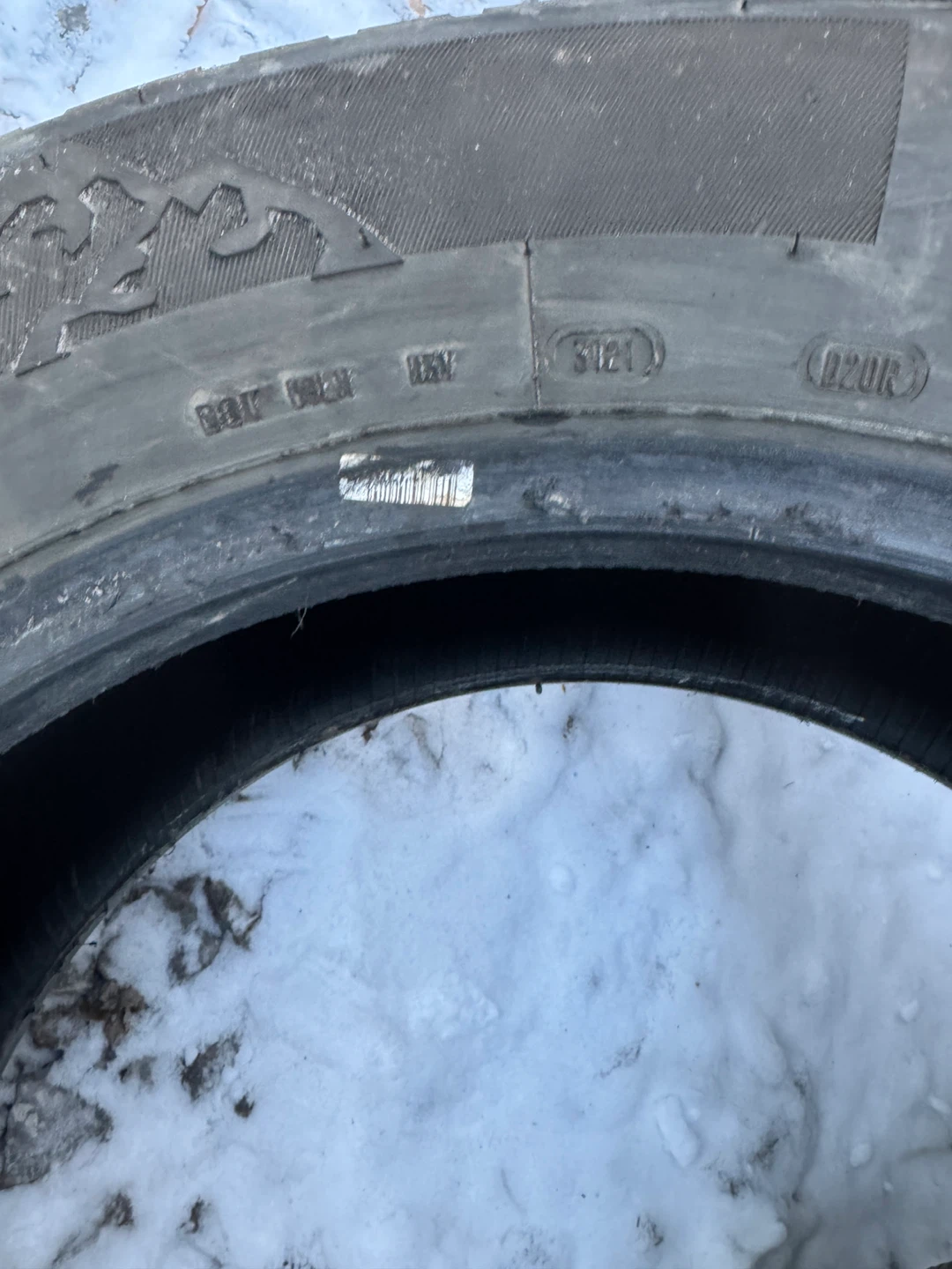 235/65R18 set of 4 Hercules Avalanche RT winter tires - photo 4