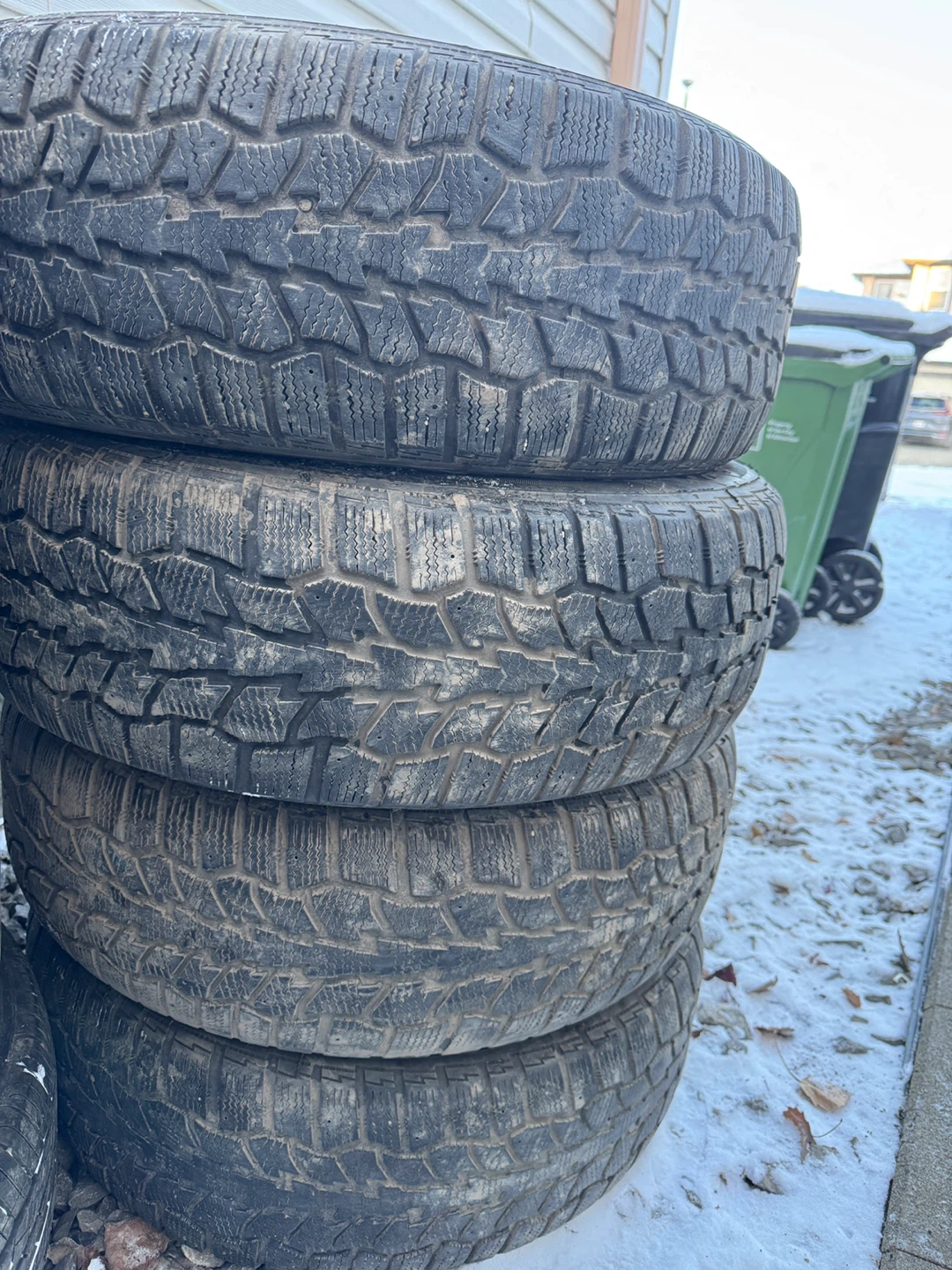 235/65R18 set of 4 Hercules Avalanche RT winter tires