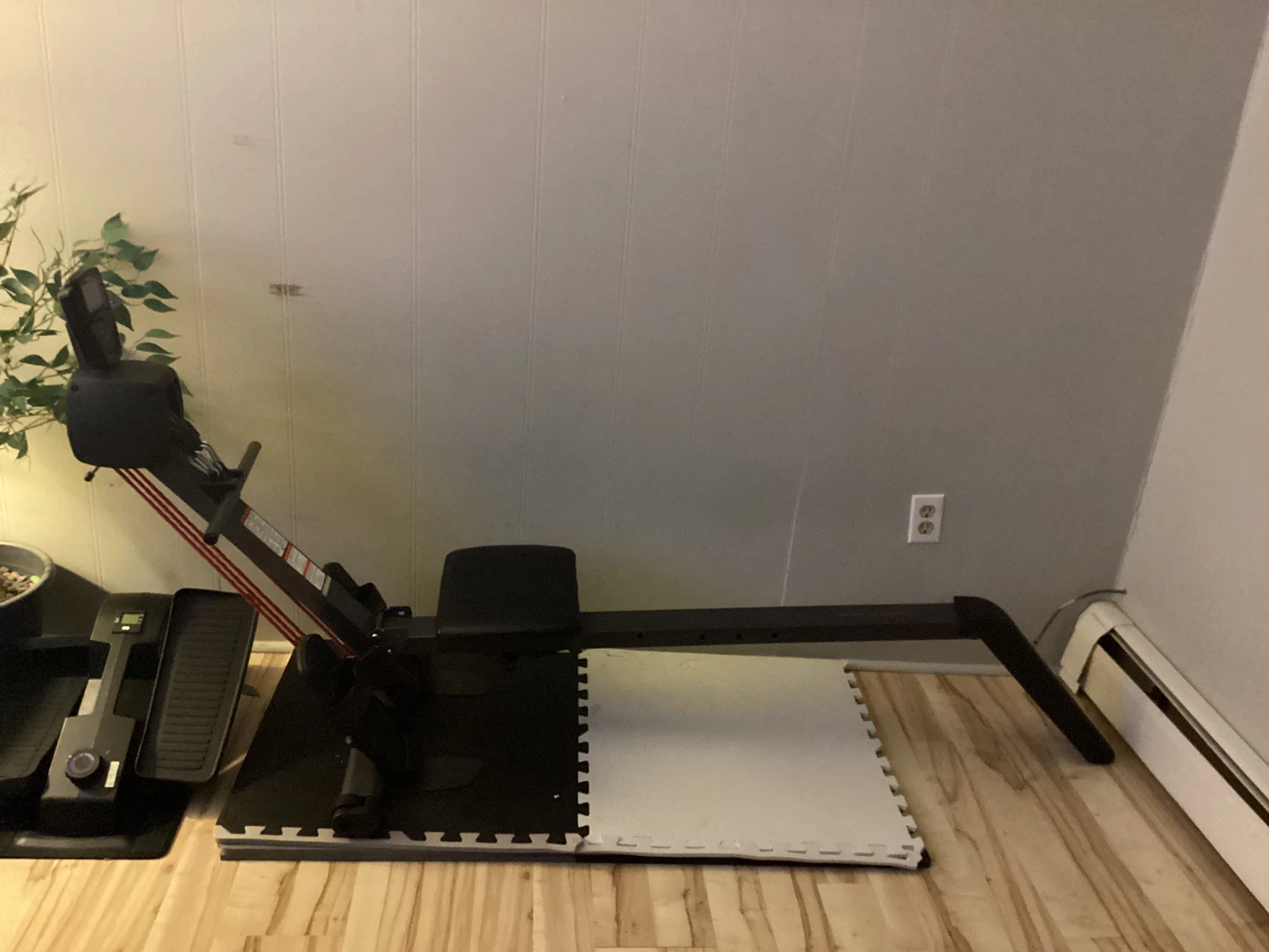 Weslo Flex 3.0 Rowing Machine - photo 4