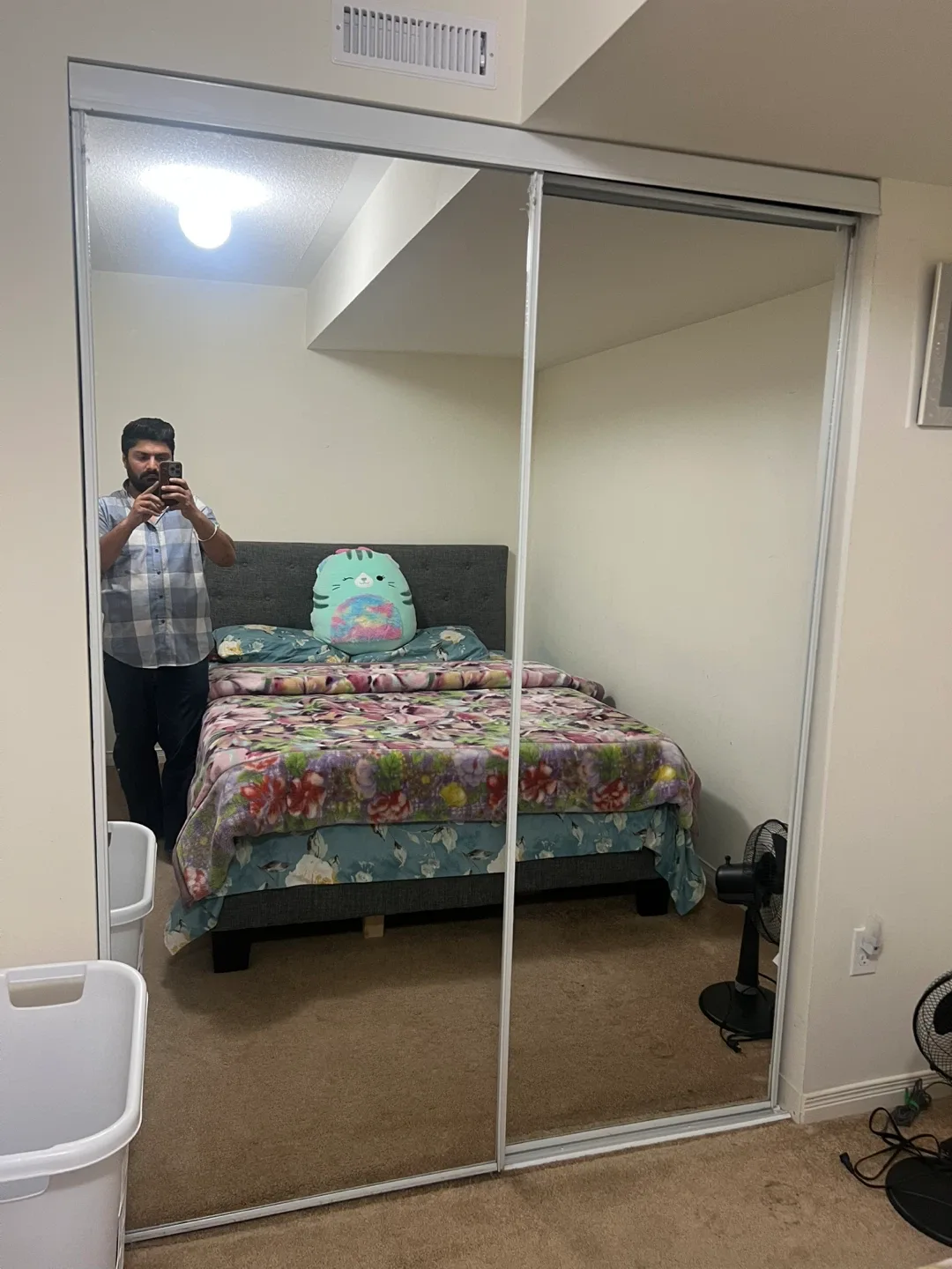 1 Bedroom Basement Available image indicator(2)