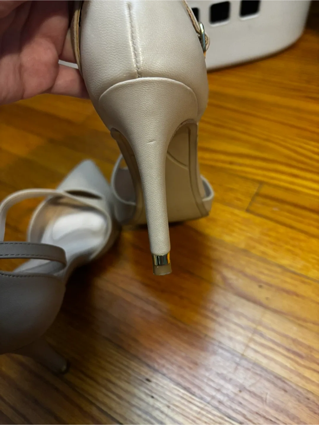 Kelly & Katie Beige Heels - Size 8 image indicator(5)