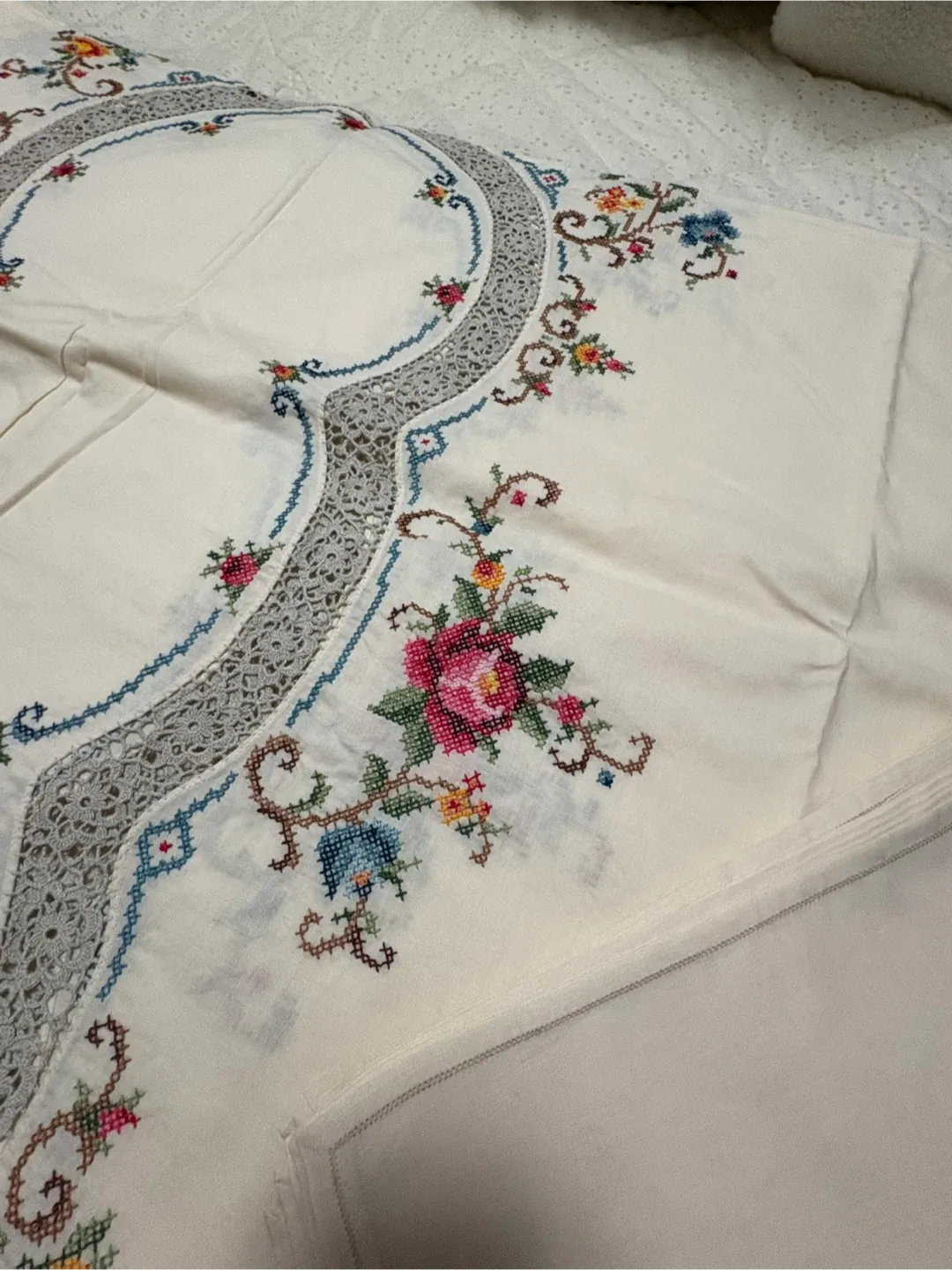 Handmade Cross Stitch Tablecloth & Napkins