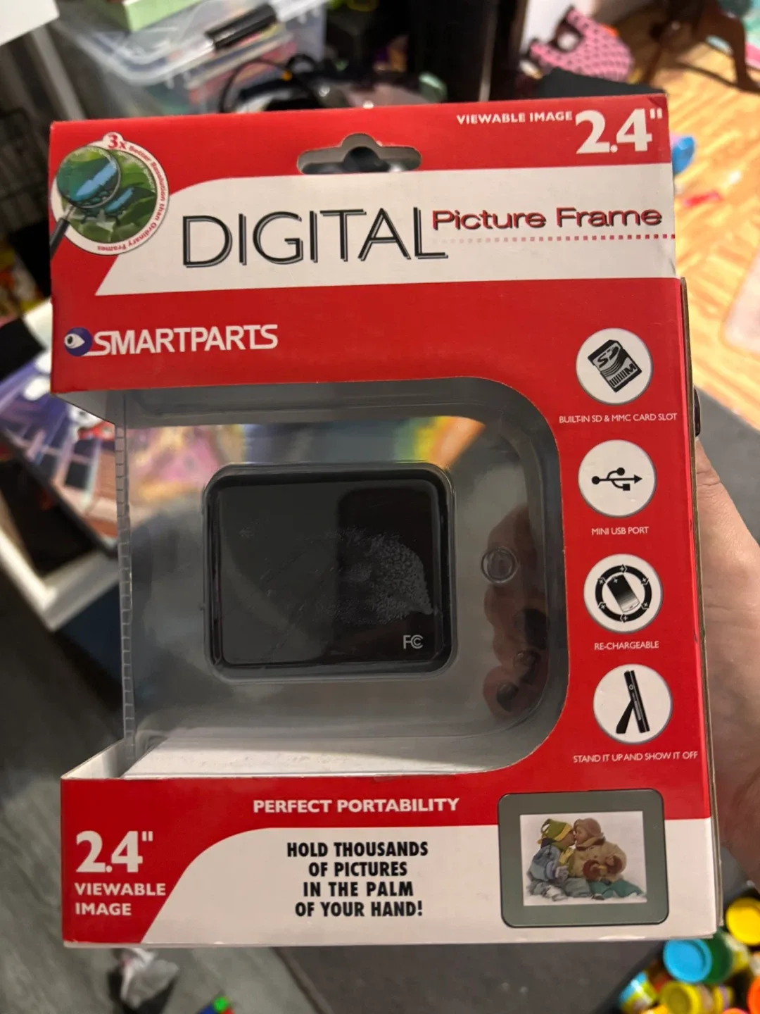 Smartparts 2.4" Digital Picture Frame - New in Box!