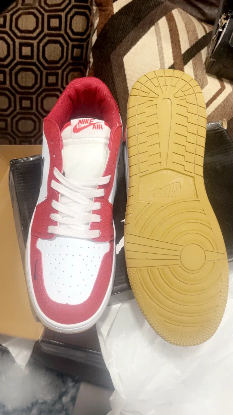 Nike Air Jordan 1 Low Red/White size 36 and 44 unisex image indicator(5)