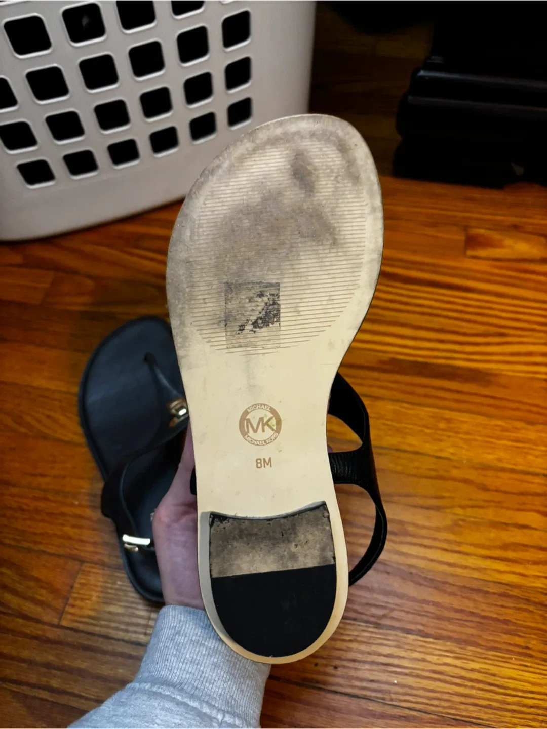 Michael Kors lock sandals - Size 8 image indicator(6)