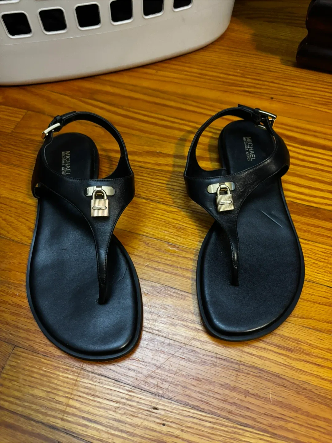 Michael Kors lock sandals - Size 8